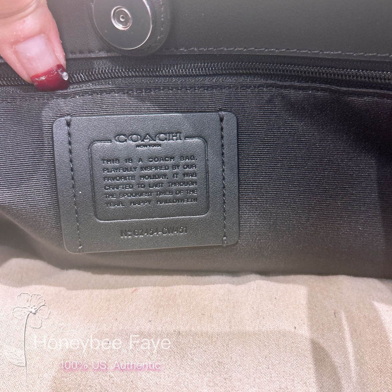 Coach City Tote In Signature Canvas With Halloween Graphic CW451 Size ONE SIZE - 6 Thumbnail
