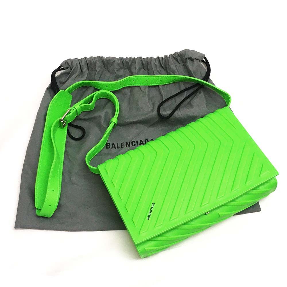 Balenciaga o1s1wg111024 Size: OS Car Flap Bag With Strap in Green Size ONE SIZE - 4 Thumbnail