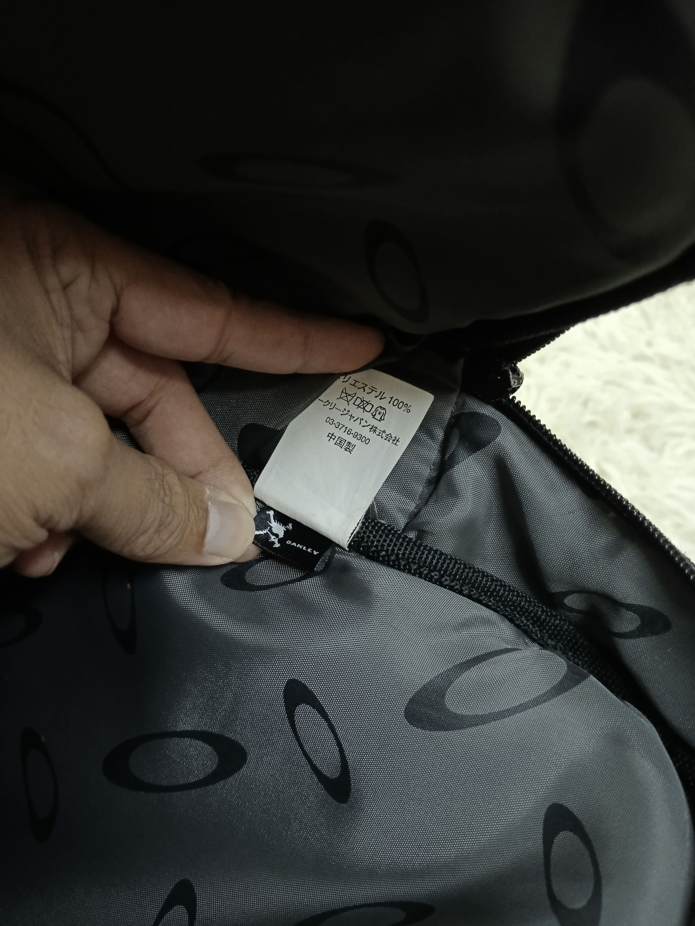 Oakley × Vintage OAKLEY BLACK VERTICAL MASENGGER Size ONE SIZE - 15 Thumbnail