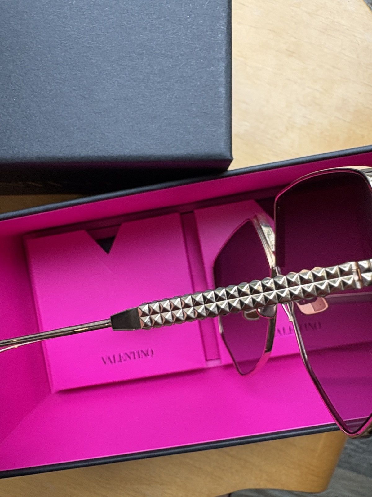 Valentino Valentino Statement Sunglasses Size ONE SIZE - 10 Thumbnail