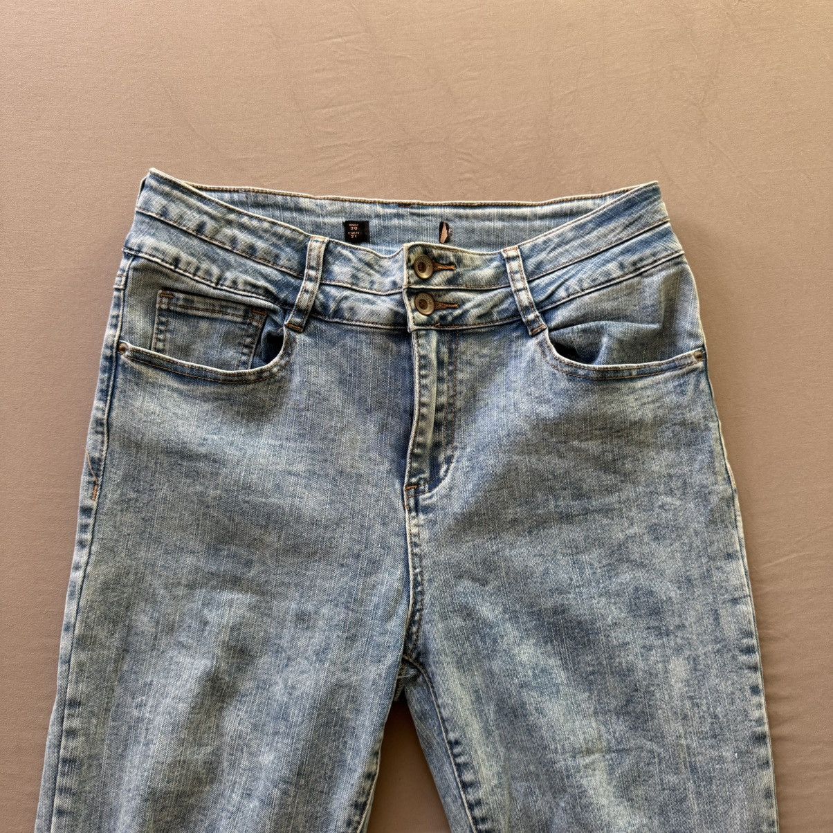Other Dollhouse Distressed Flare Jeans Size 30" / US 8 / IT 44 - 3 Thumbnail