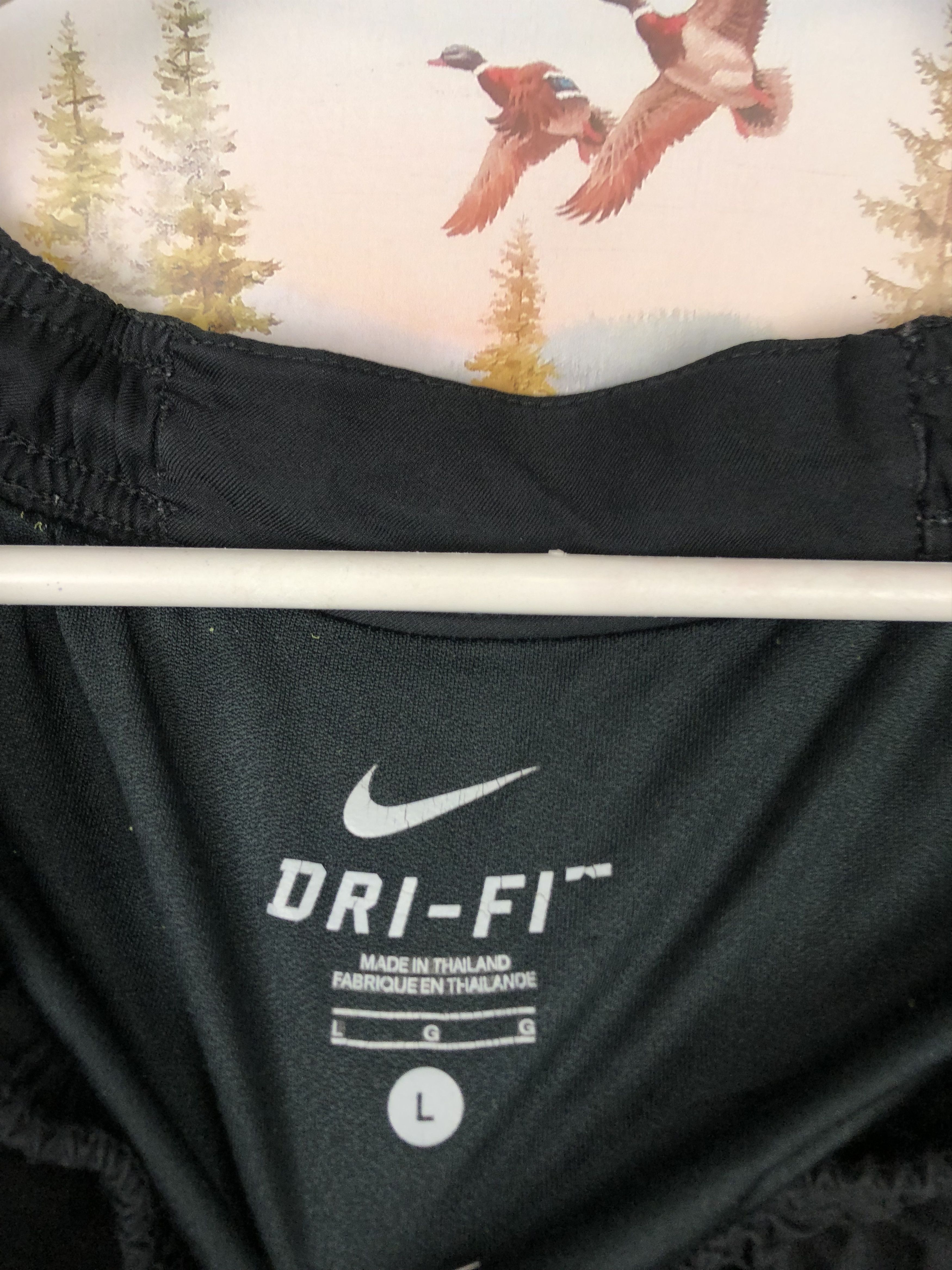 Nike Vintage Nike Manchester United Football Shorts Soccer Size L Size US 36 / EU 52 - 8 Thumbnail