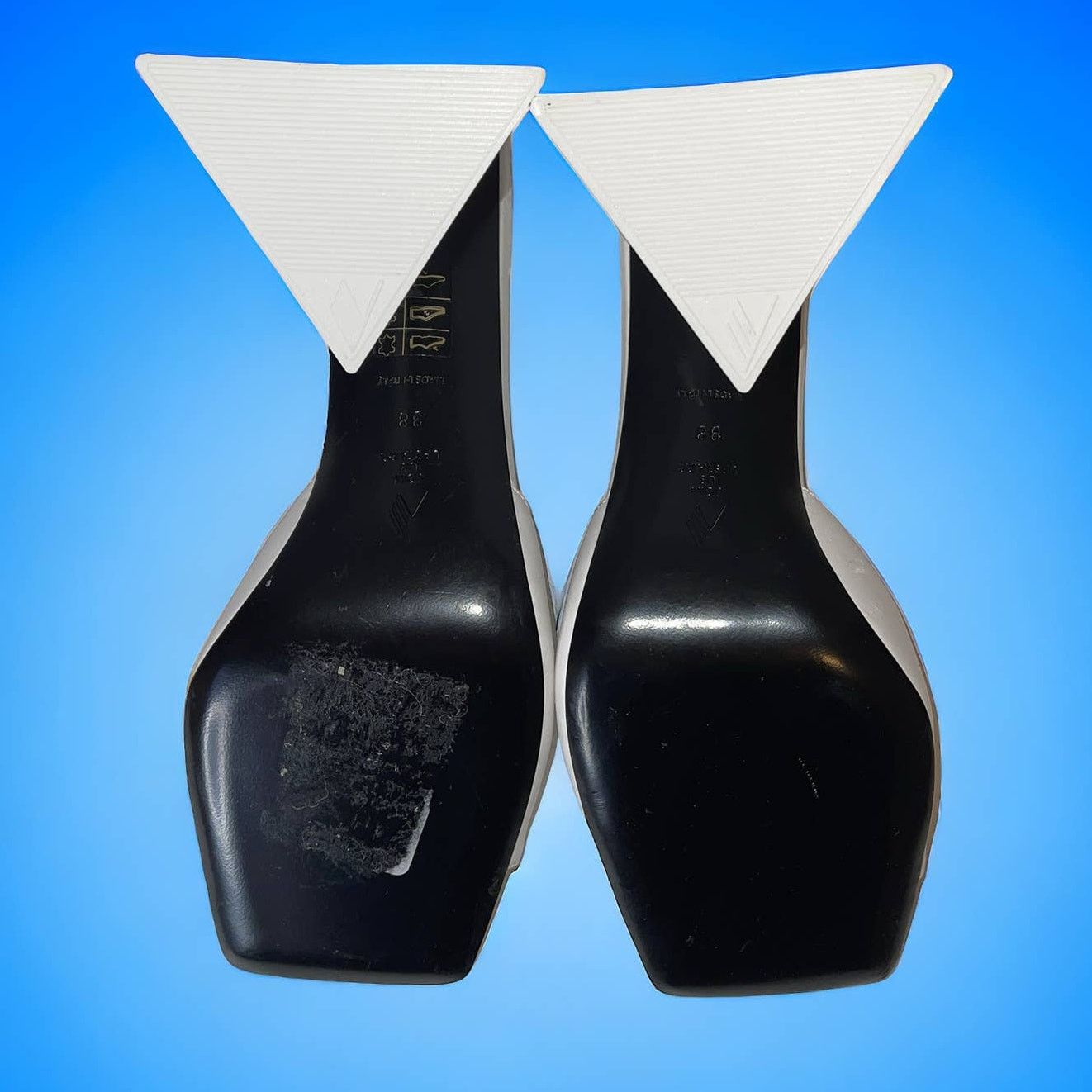 The Attico NEW Attico Devon White Open Toe Mules Size 38 Sandals Heels Size US 7.5 / IT 37.5 - 6 Thumbnail