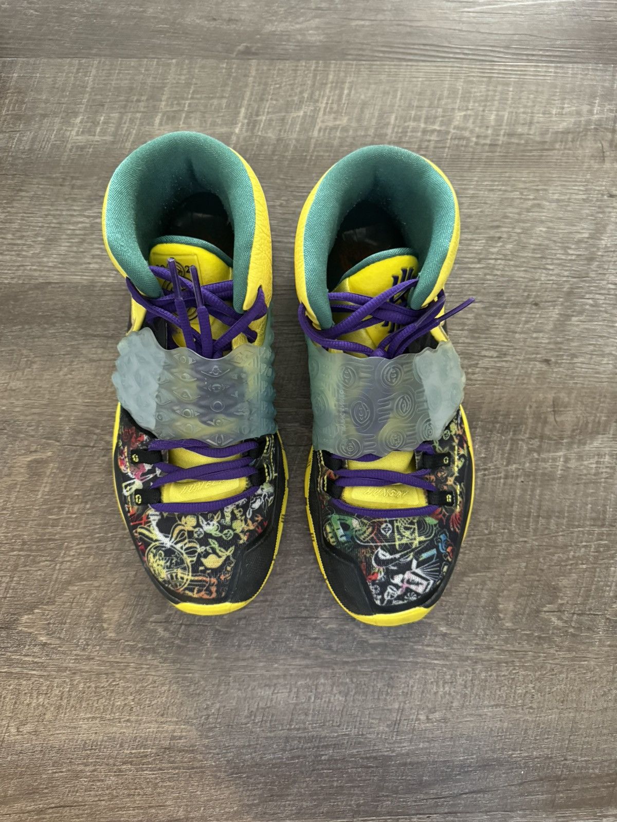 Nike Nike Kyrie 6 Chinese New Year EP Yellow sz 8.5 Men’s (10W) Size US 8.5 / EU 41-42 - 5 Thumbnail
