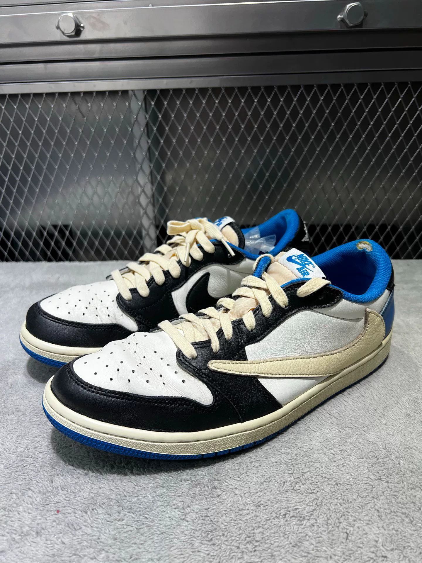 Nike Nike Blue Lowtop Sneakers 45 Men Size US 11.5 / EU 44-45 - 1 Thumbnail