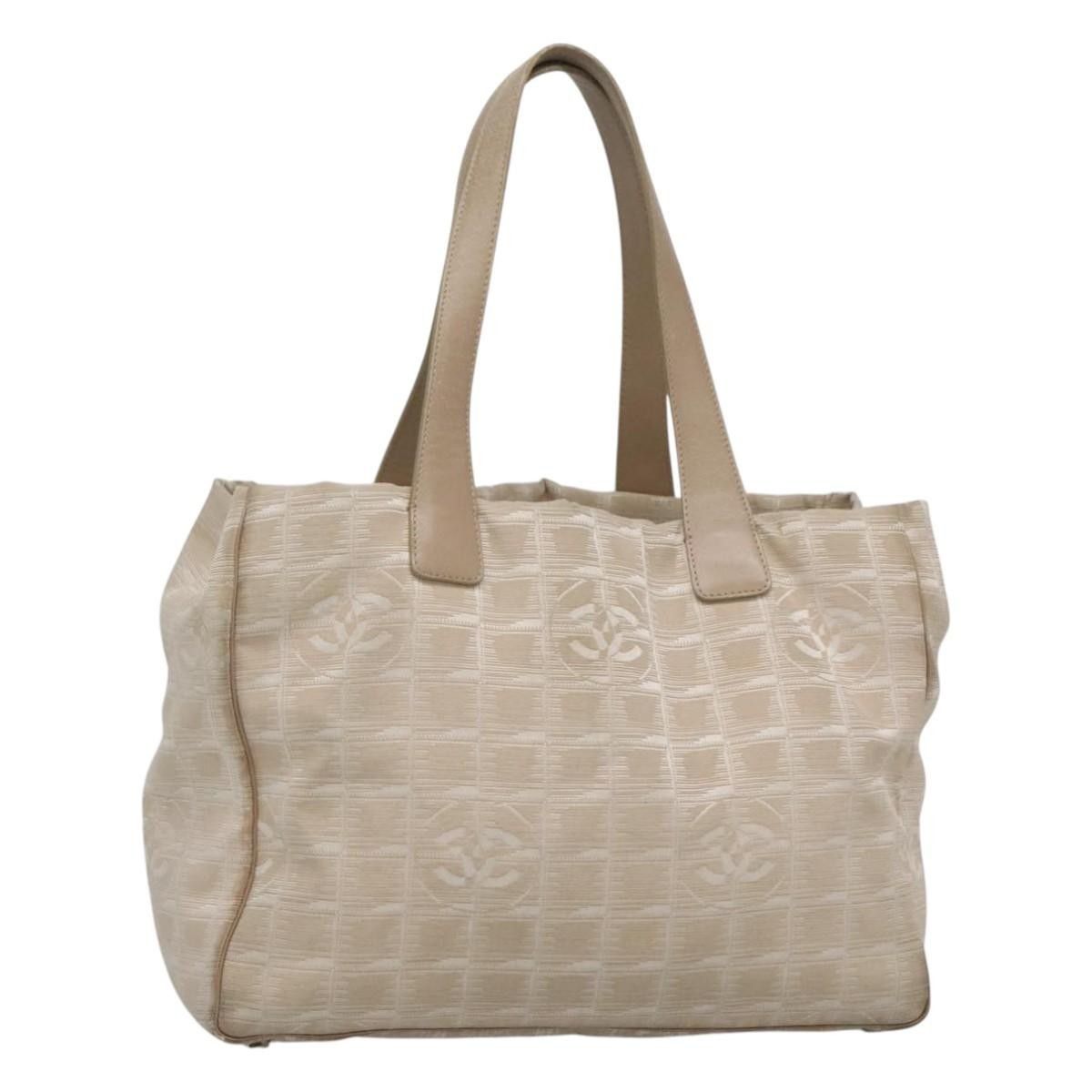Chanel Chanel MM Tote Bag Size ONE SIZE - 1 Thumbnail