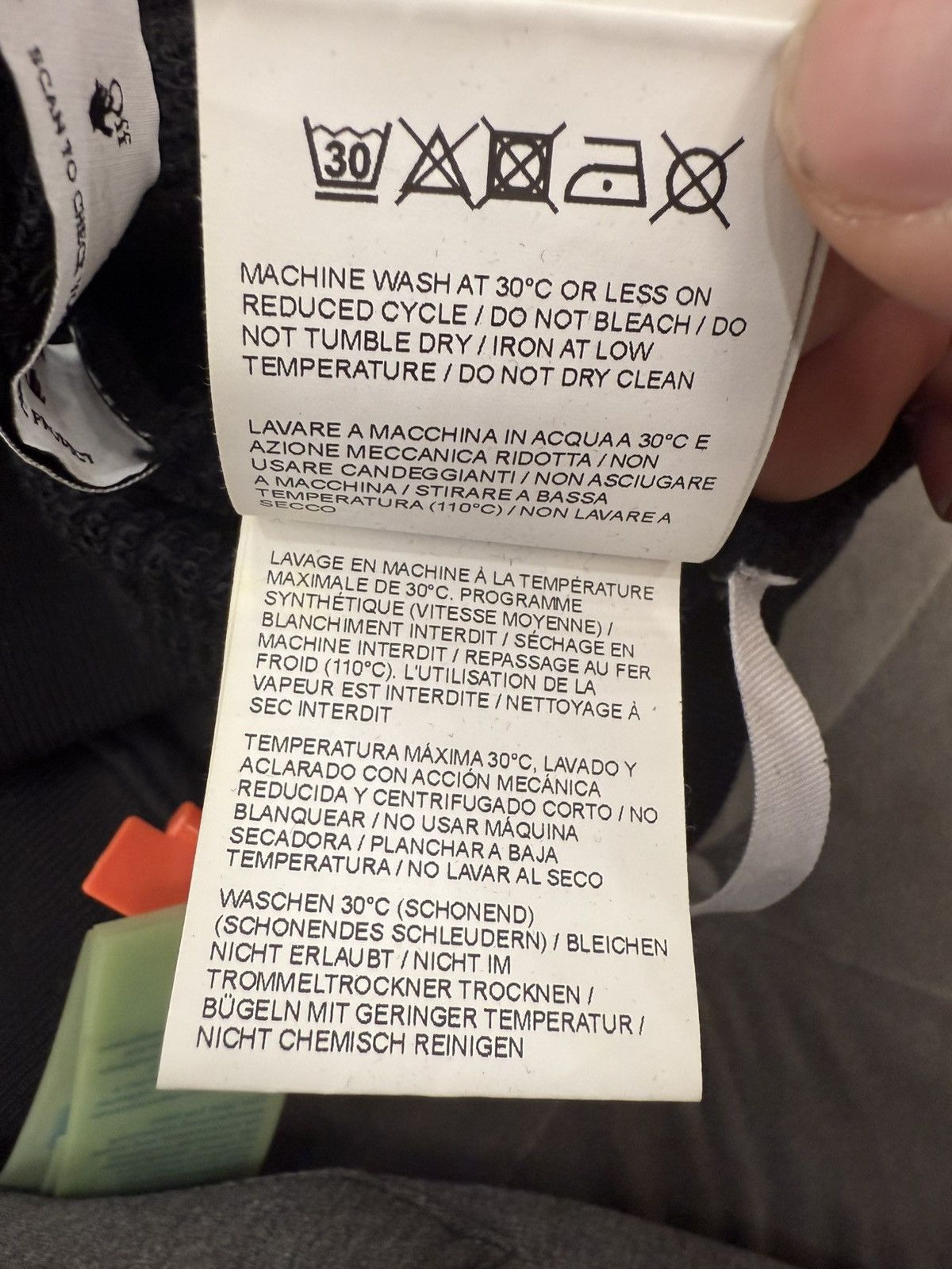 Off-White Off-White Logo Sweater Size US S / EU 44-46 / 1 - 12 Thumbnail