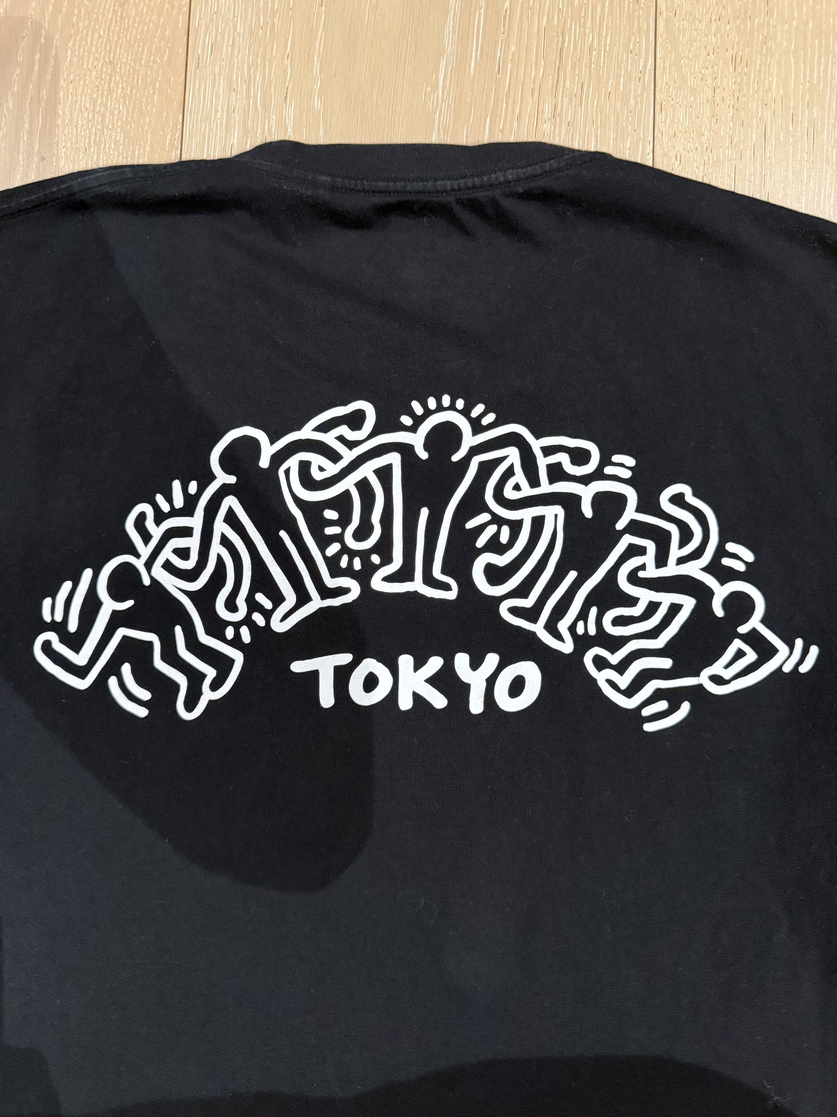 Uniqlo 💚 Uniqlo x Keith Haring Tokyo Short Sleeve Tee Black Size US L / EU 52-54 / 3 - 9 Thumbnail