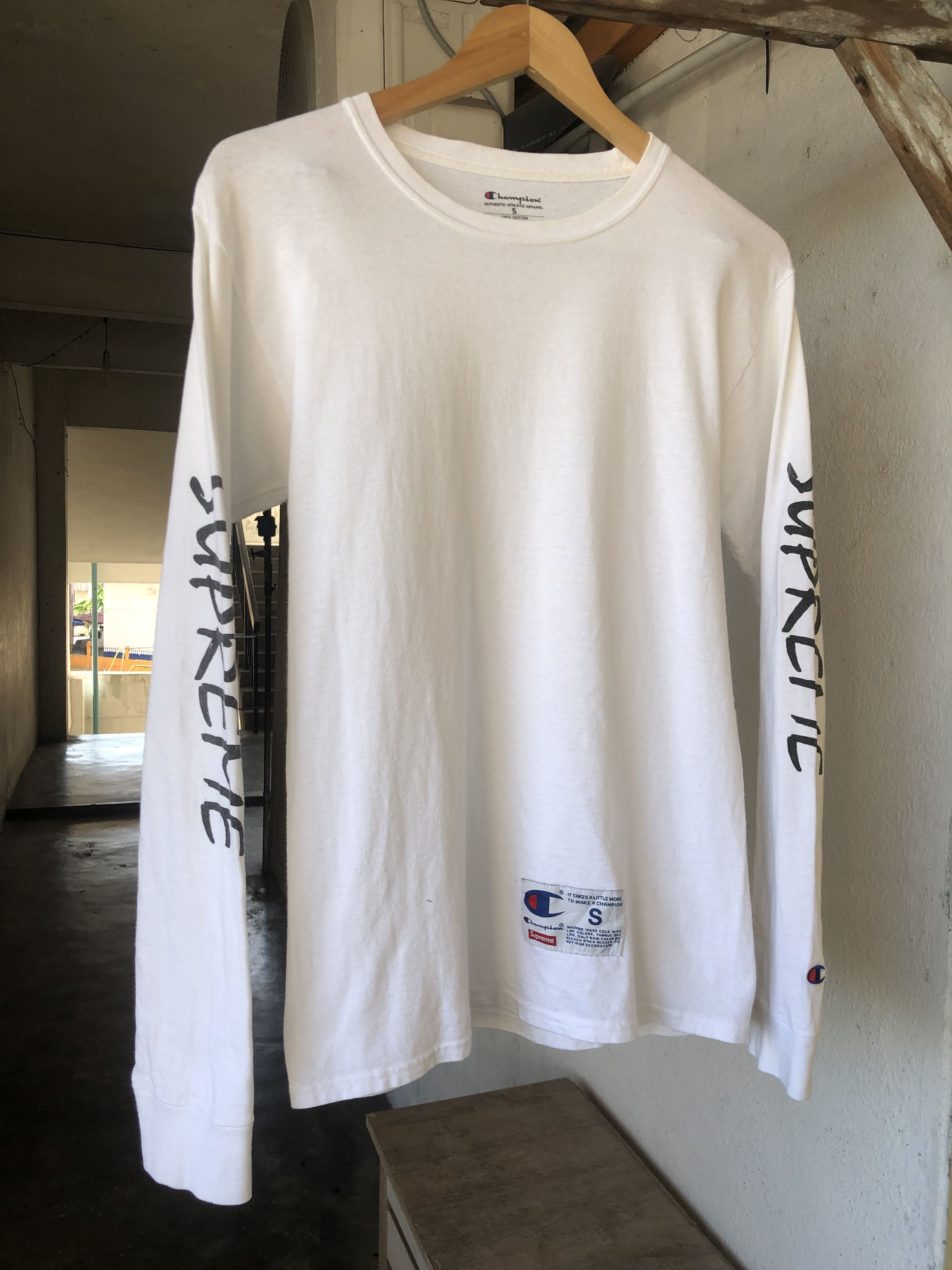 Champion × Supreme Rare🔥 Champion x Supreme Long Sleeve Tshirt Size US S / EU 44-46 / 1 - 9 Thumbnail