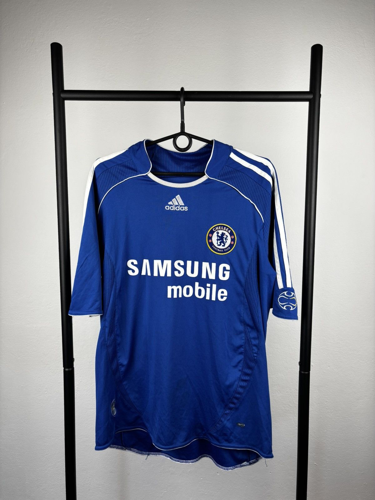 Vintage Adidas x Chelsea 2008 soccer jersey size M Size US M / EU 48-50 / 2 - 1 Thumbnail