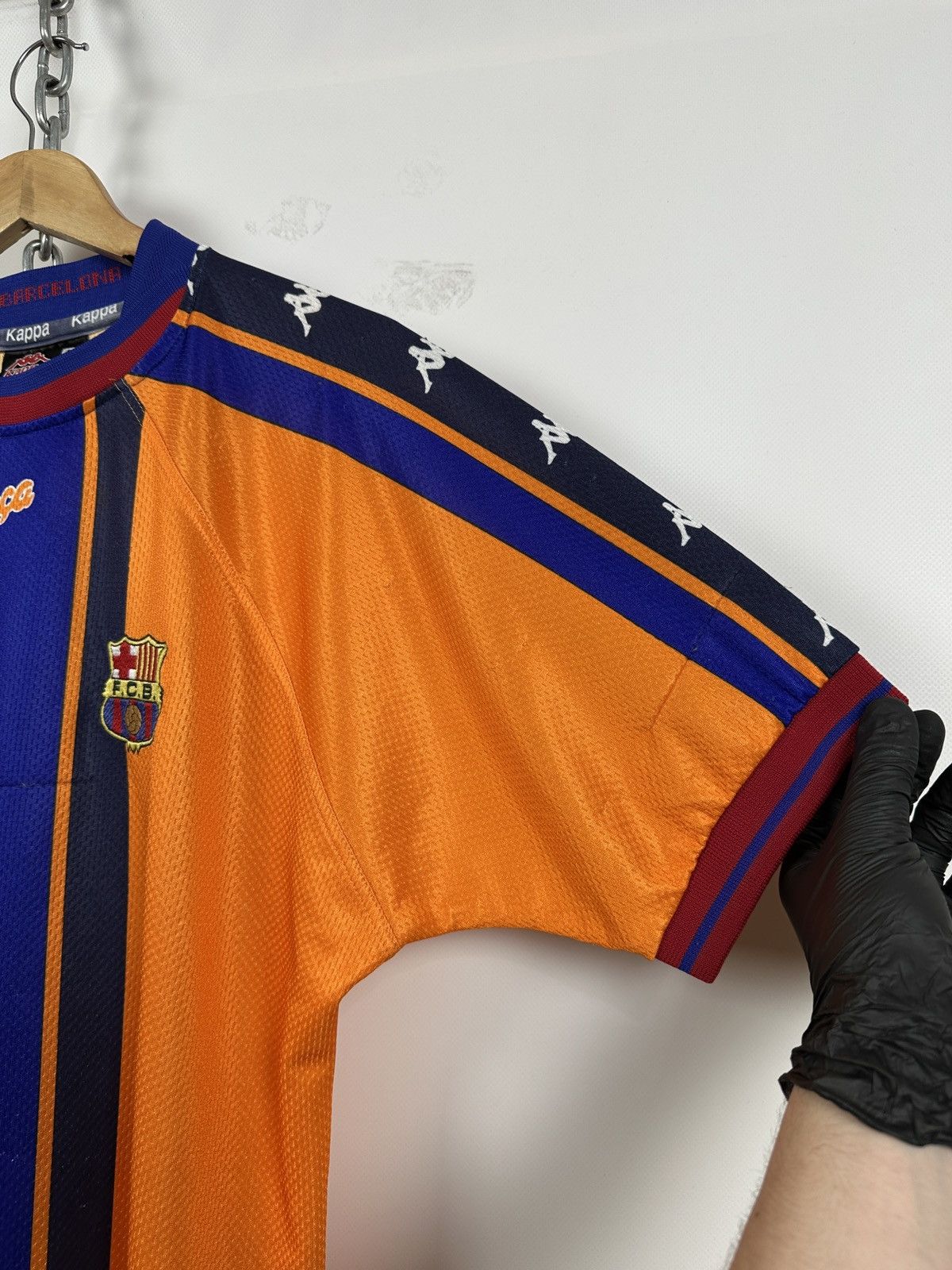 Kappa × Vintage 1997/98 Vintage Kappa FC Barcelona Away Soccer Jersey Size US M / EU 48-50 / 2 - 10 Thumbnail