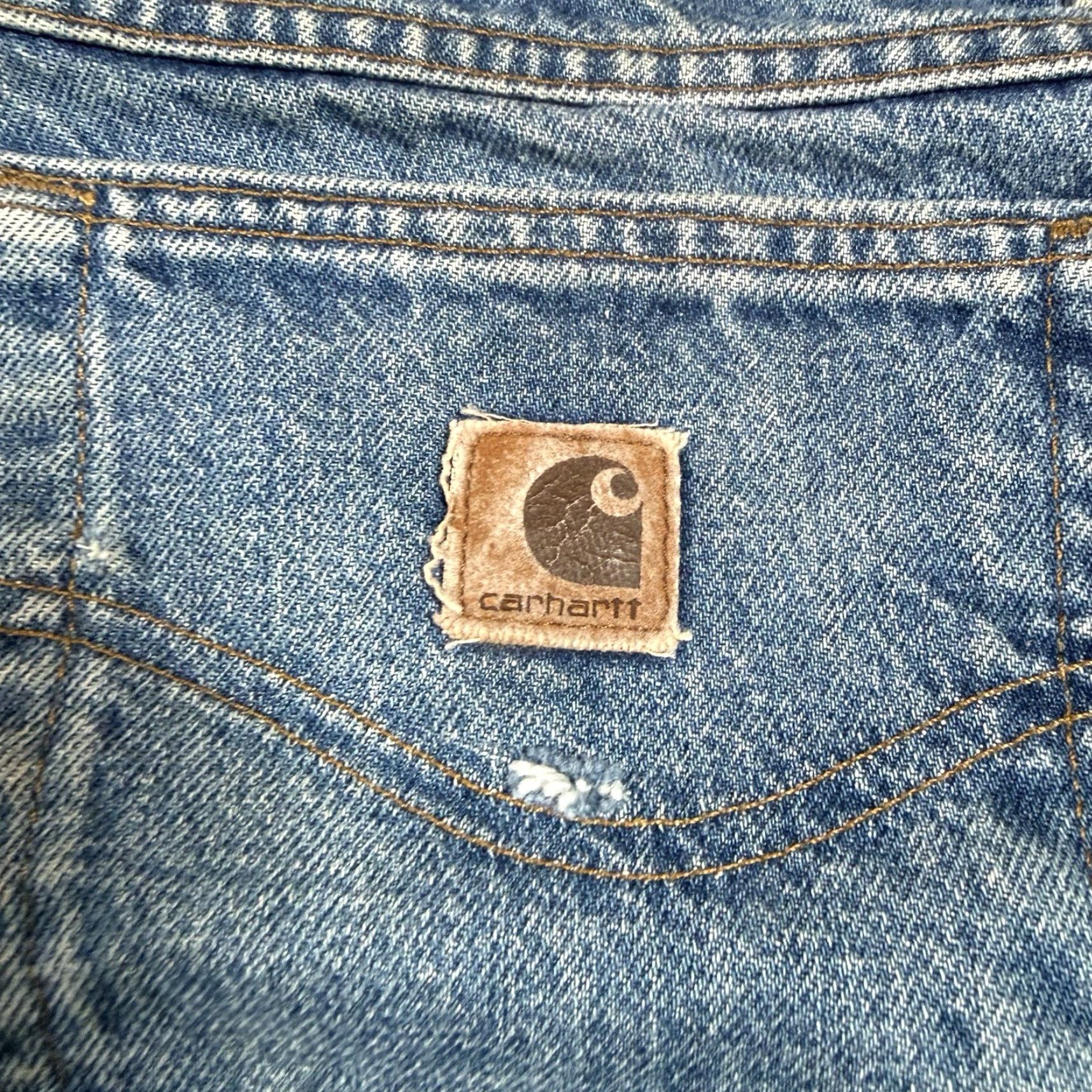 Carhartt VINTAGE Carhartt Jeans Denim Workwear Straight Lined Blue 32 34 Inseam Men Mens 32x34 Quilted Blue Jeans Size US 32 / EU 48 - 7 Thumbnail