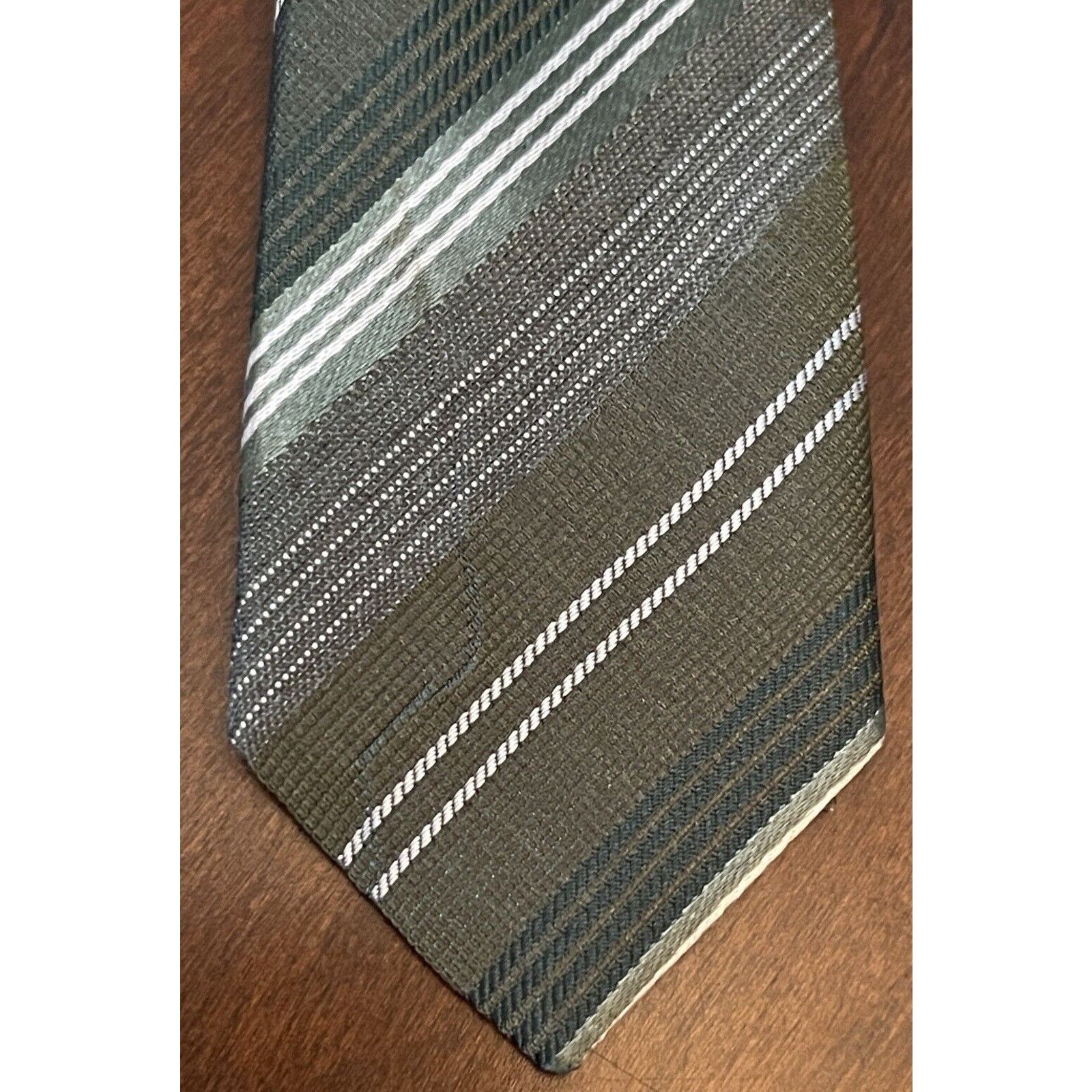 Geoffrey Beene Geoffrey Beene 48% Silk 48% Polyester 4% Viscose china XL Size ONE SIZE - 6 Thumbnail