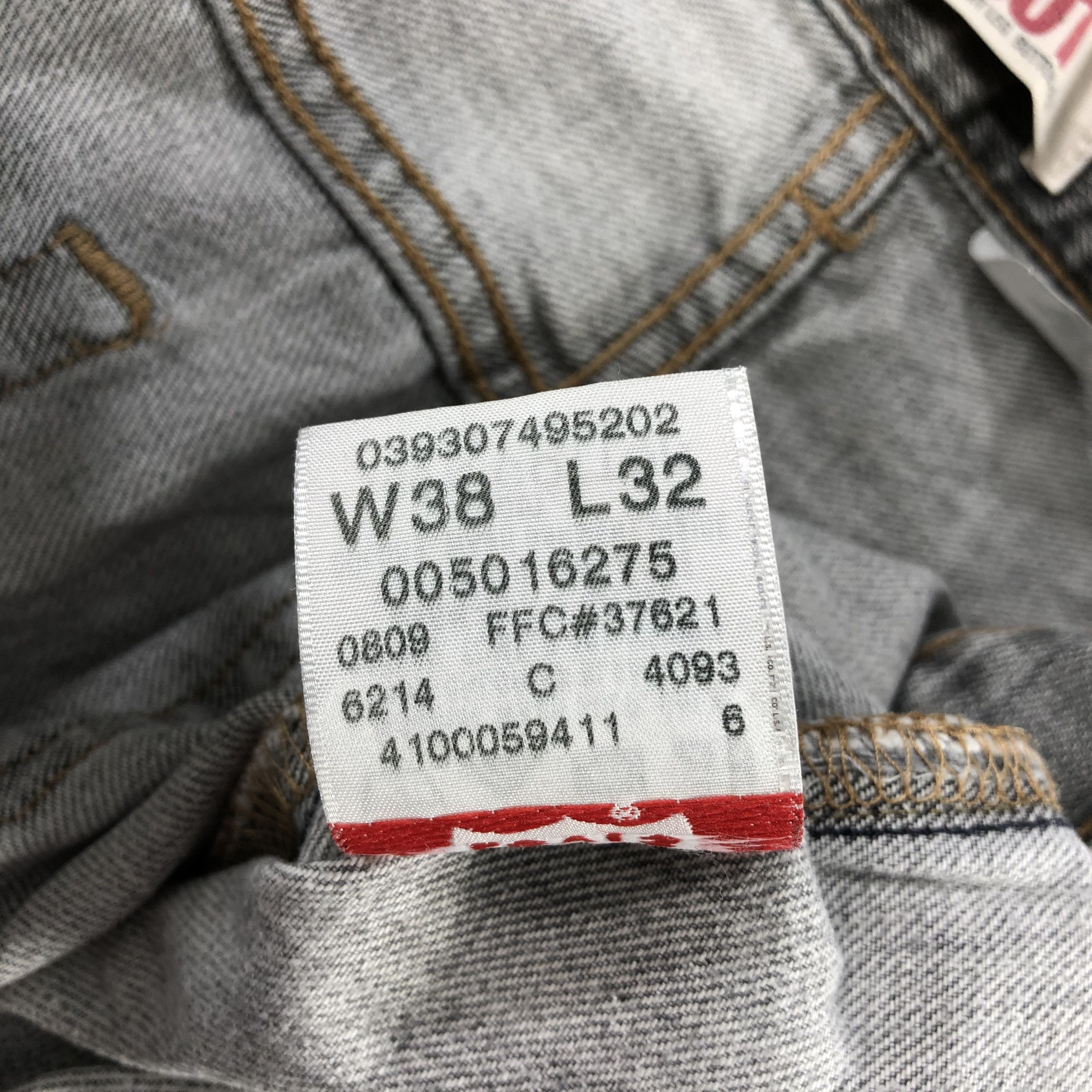 Levi's × Vintage Faded Black Levis 501 Jeans-JM2921 Size US 39 - 15 Thumbnail