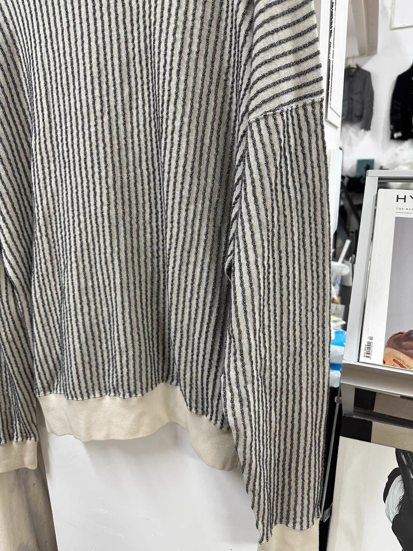 Issey Miyake Gray Striped Long Sleeve Top with Asymmetric Neck Size US S / EU 44-46 / 1 - 7 Thumbnail