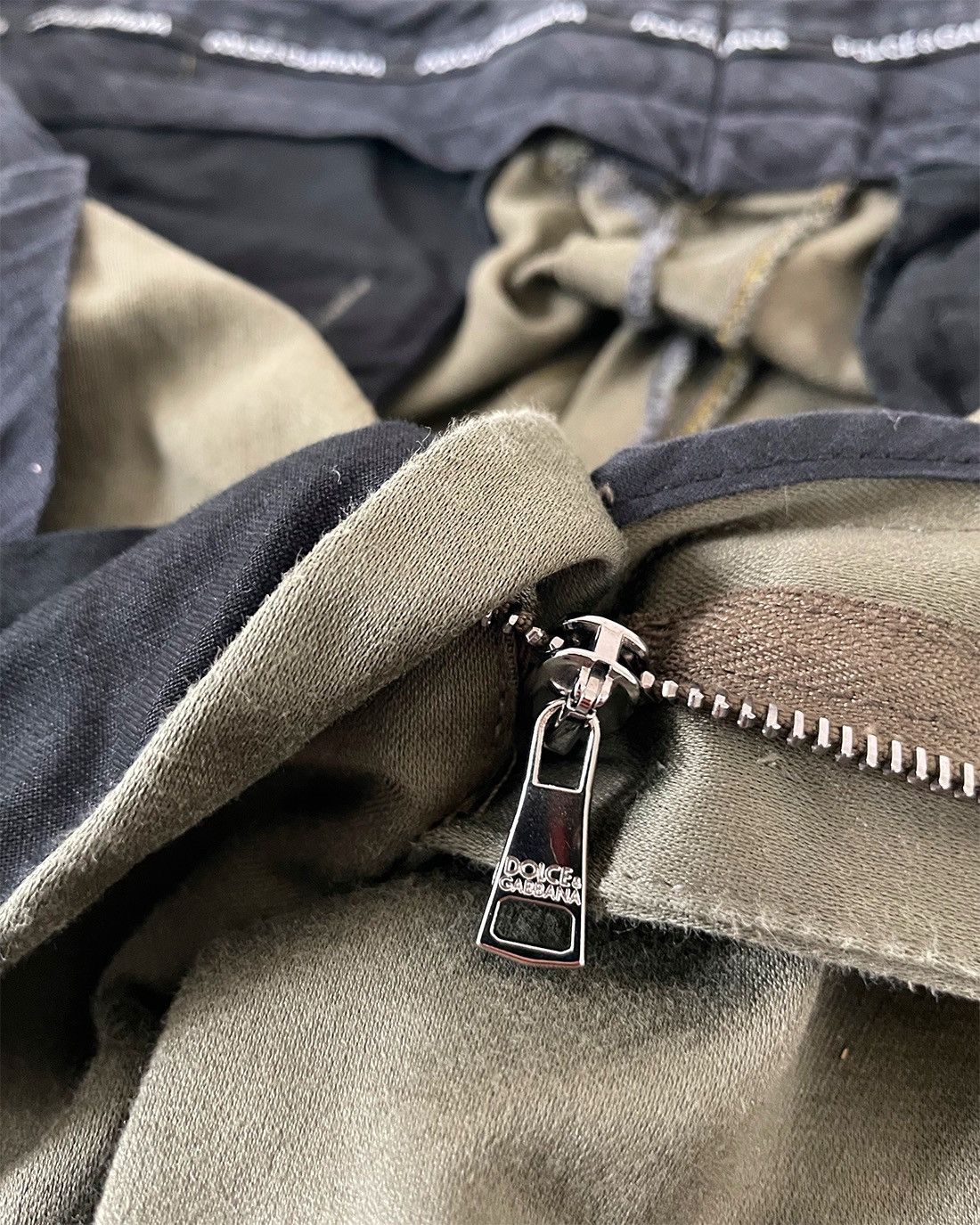 Dolce & Gabbana DOLCE & GABBANA SS 08 Military Cargo Pants Size US 30 / EU 46 - 4 Thumbnail