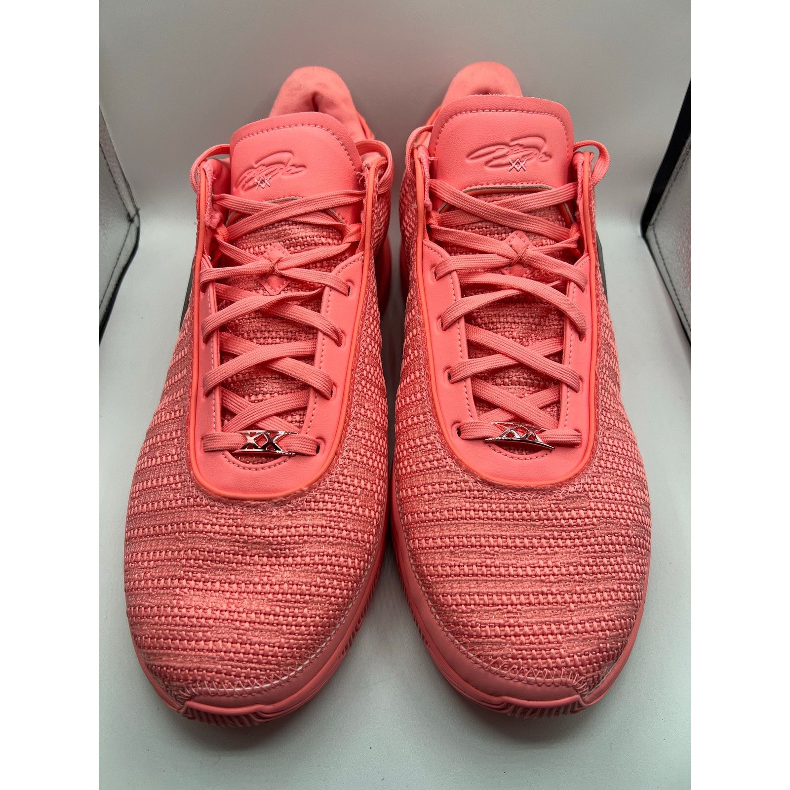 Nike Nike LeBron 20 “Pink Diamond” size 16 men’s Size US 15 / EU 48 - 2 Thumbnail