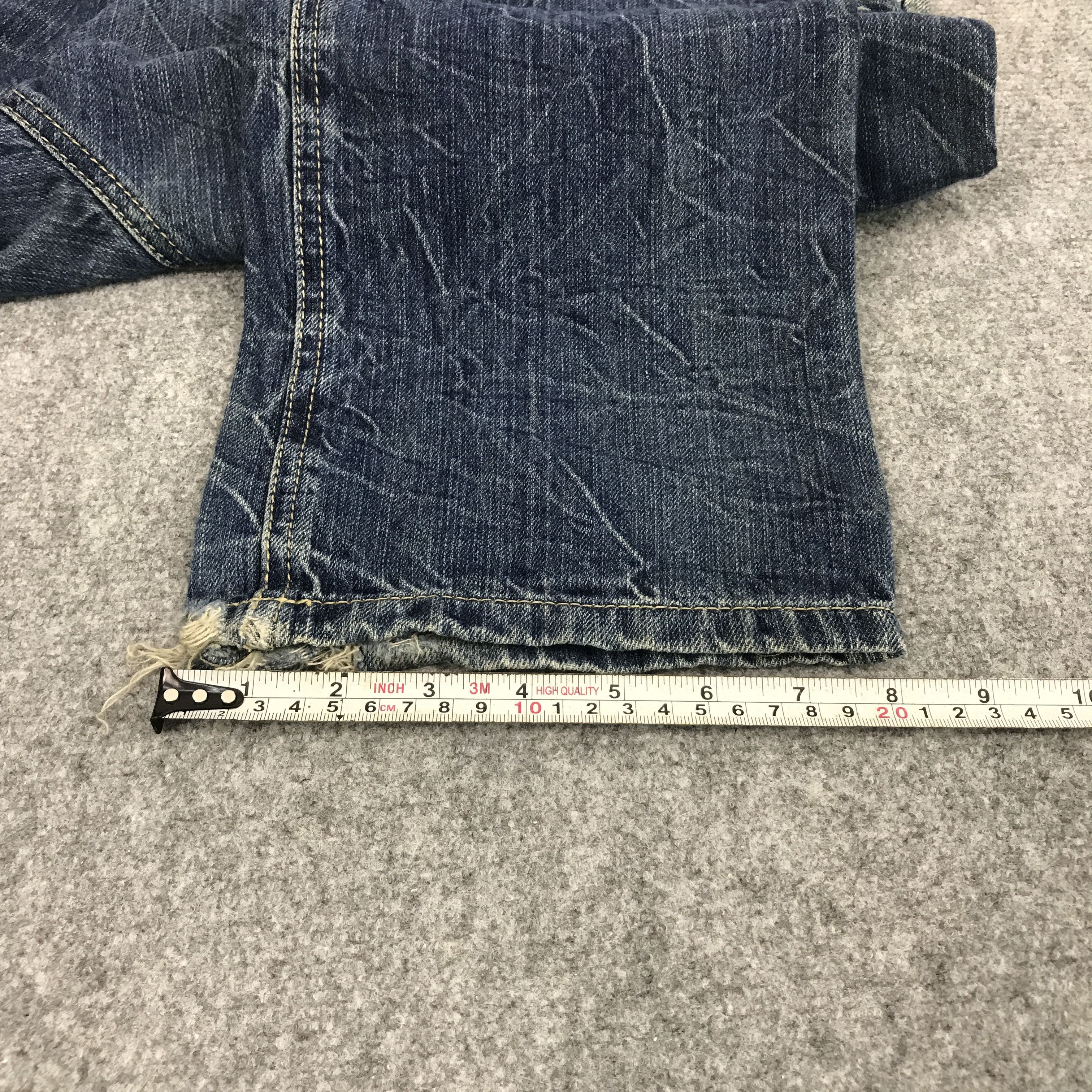 Japanese Brand JAPANESE BRAND DISTRESSED DENIM PATCHWORK JEANS Size US 30 / EU 46 - 12 Thumbnail