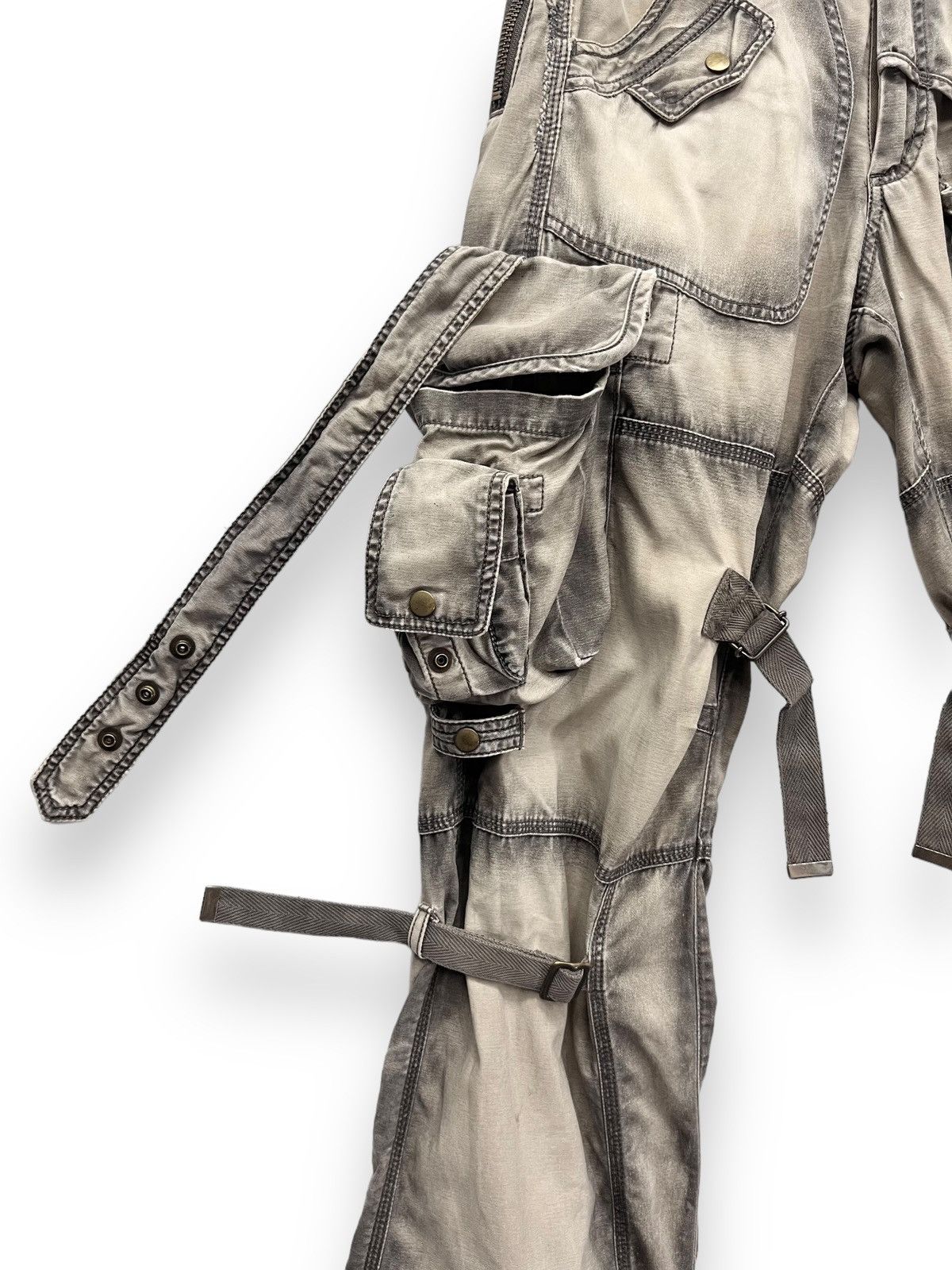 Grailed 🔥FYE🔥Vtg HALB Riot Bondage Cargo Smoke Shadow Sewing Lines Size US 29 - 21 Thumbnail