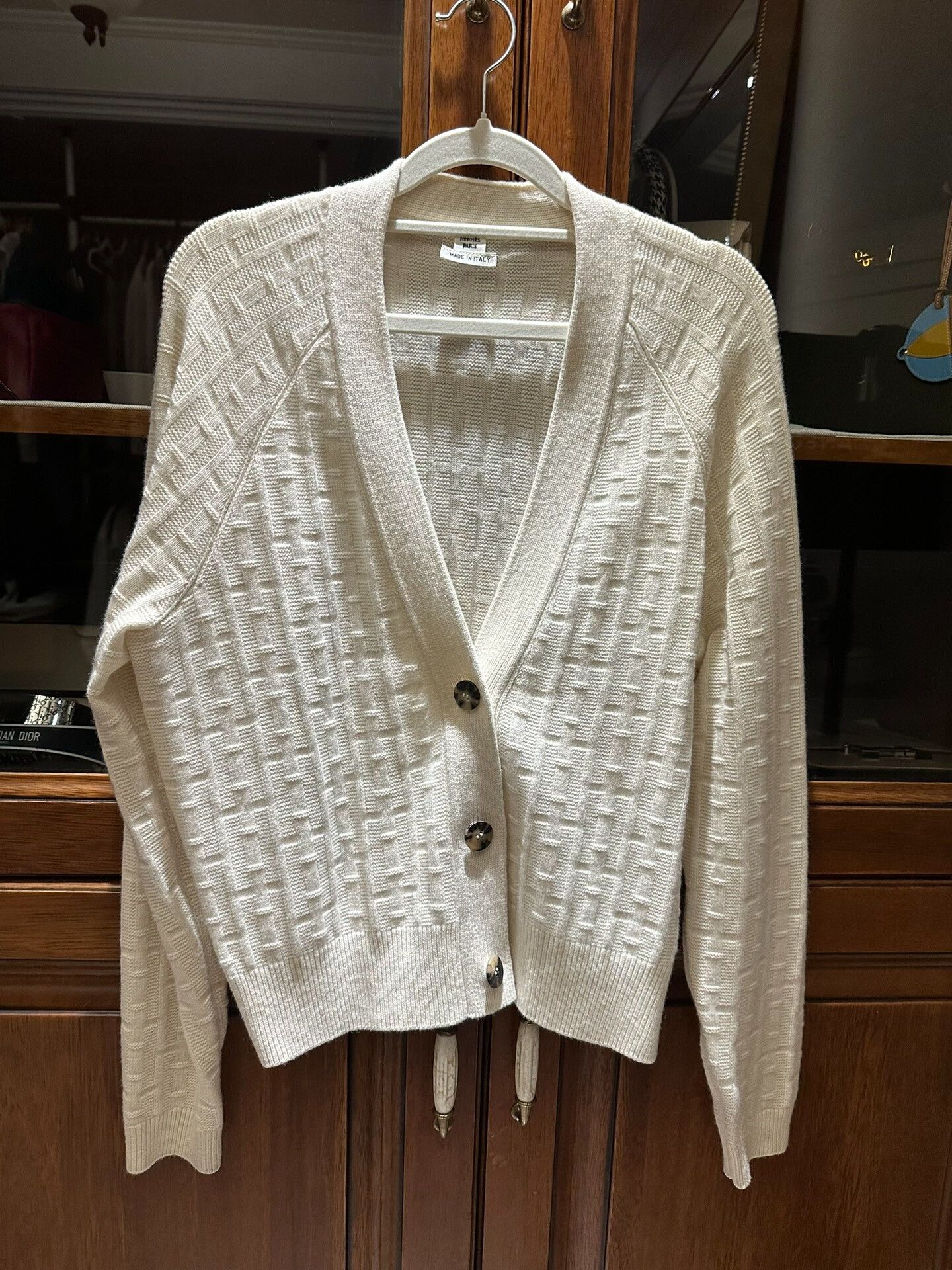 Hermes Hermes White Cardigan Sweater Size 34 Size US S / EU 44-46 / 1 - 1 Thumbnail