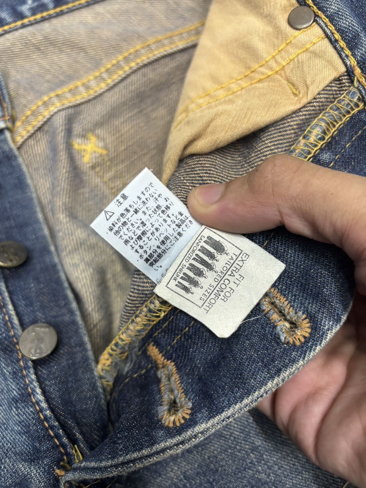 Lee Vintage Lee THRASHED Distressed Selvedge Denim Jeans Size US 30 / EU 46 - 12 Thumbnail