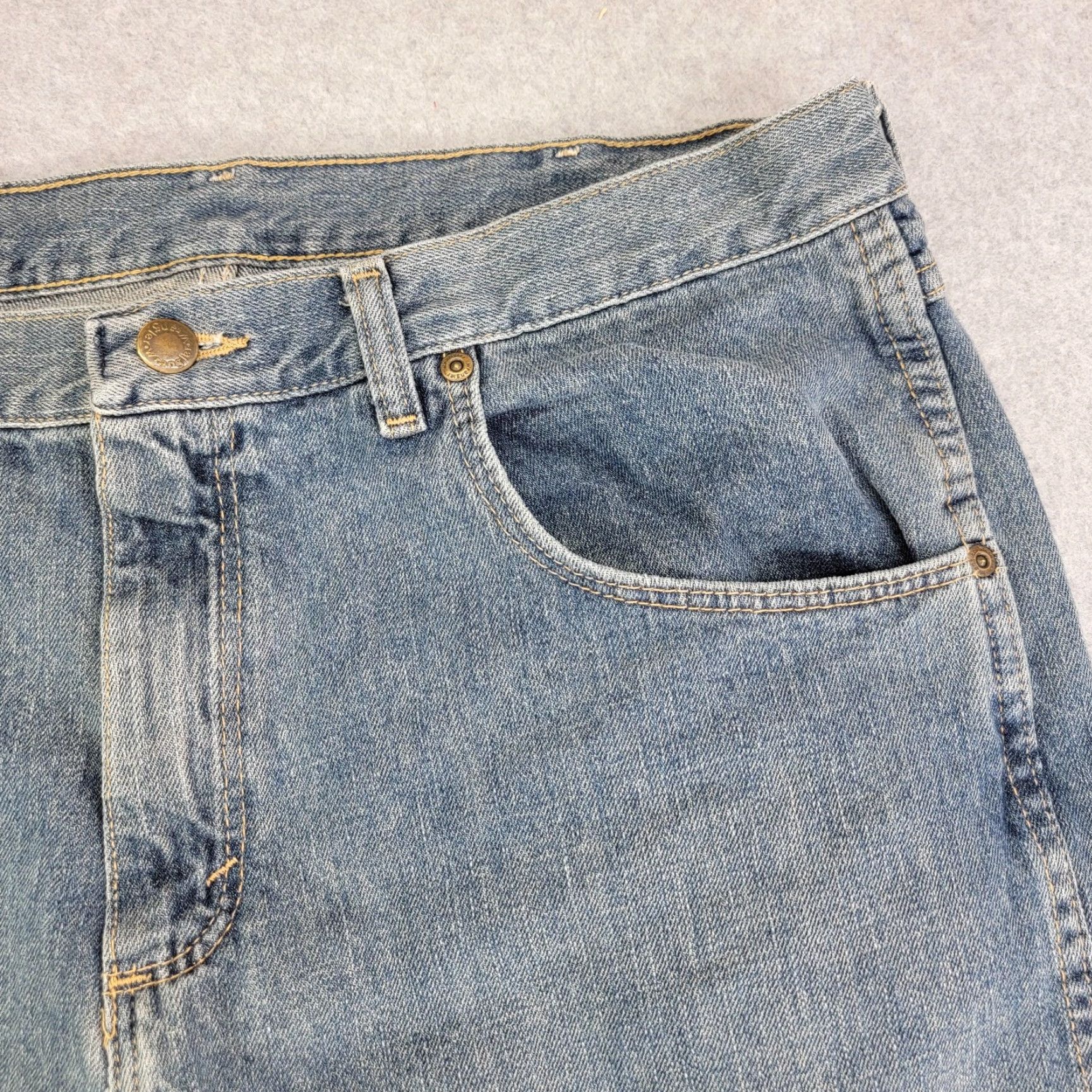 Wrangler Wrangler Rugged Wear Jeans Men 36x32 Regular Straight Denim Blue Jeans 31100PS Size US 36 / EU 52 - 4 Thumbnail
