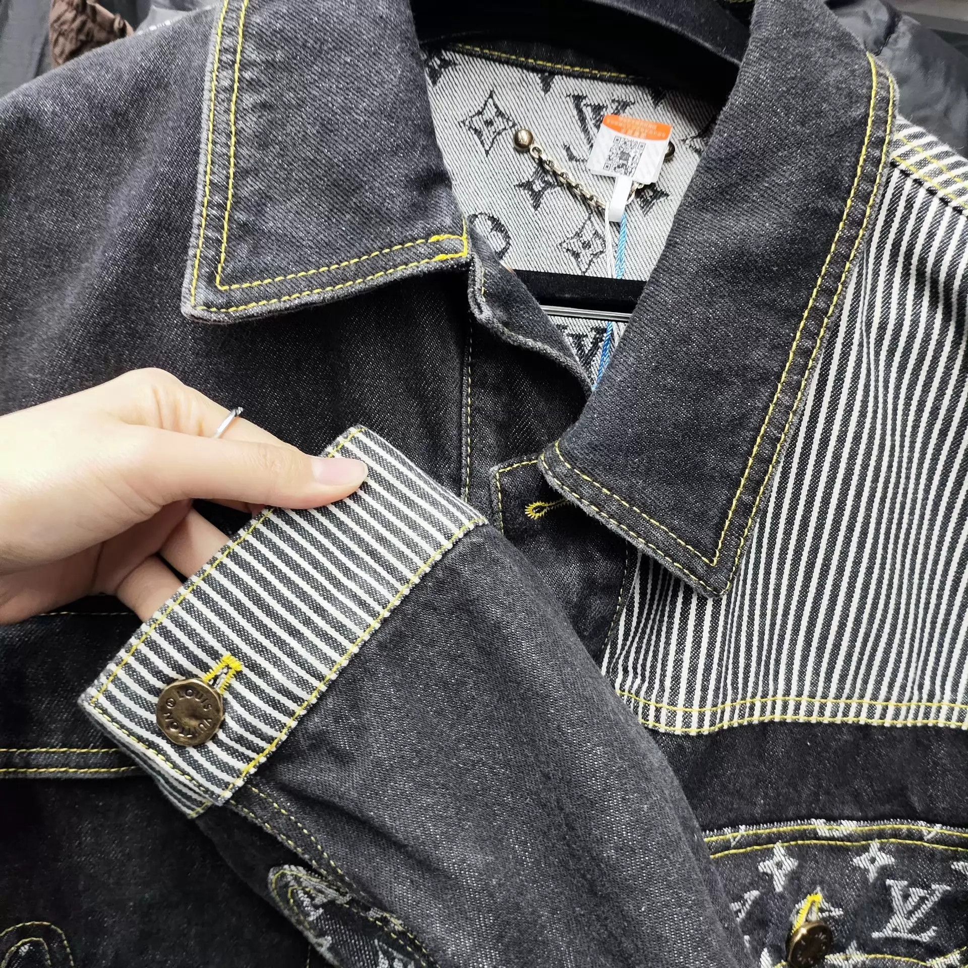 Louis Vuitton LV Deconstructed Monogram Black & Gray Denim Jacket 46 Size US S / EU 44-46 / 1 - 6 Thumbnail