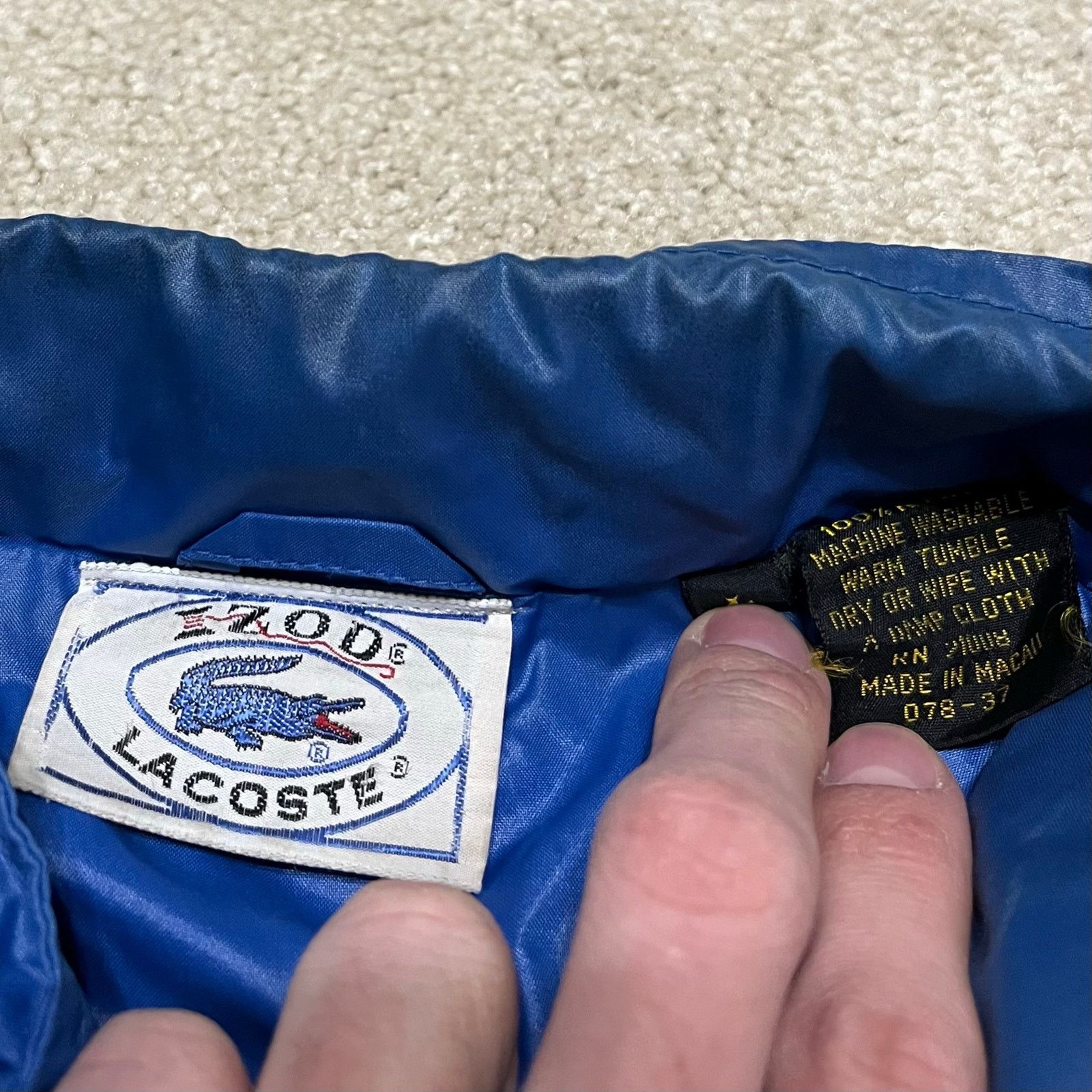 Izod Vintage Izod Lacoste Blue Nylon Bomber Jacket Large Size US L / EU 52-54 / 3 - 4 Thumbnail