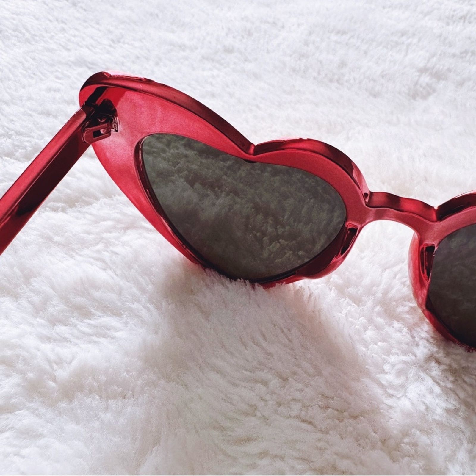 Other Addison Red Heart-Shaped Sunglasses Size ONE SIZE - 9 Thumbnail