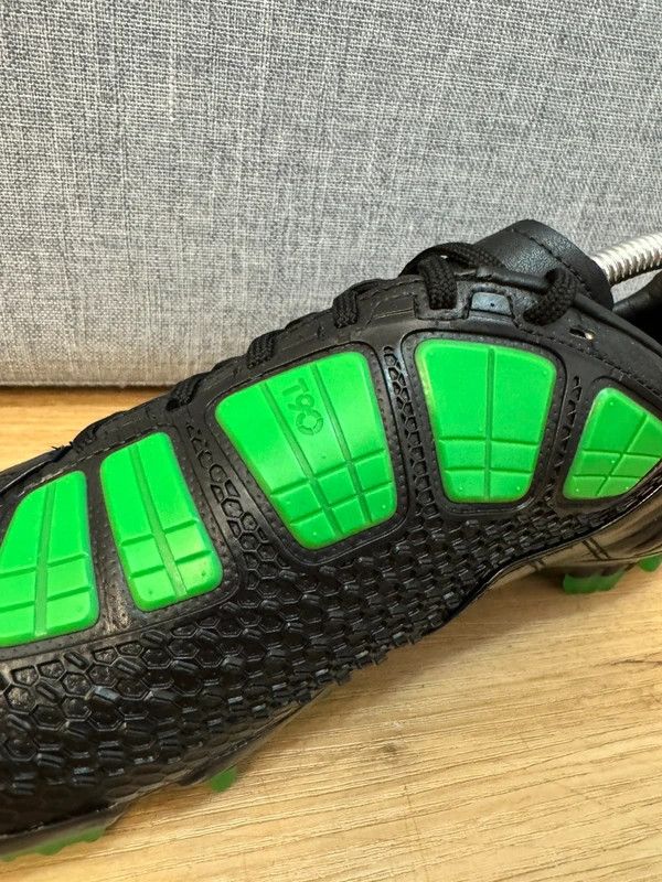 Nike Nike Total 90 Laser III FG Strike Soccer Boots 2010 43 new Size US 9.5 / EU 42-43 - 14 Thumbnail