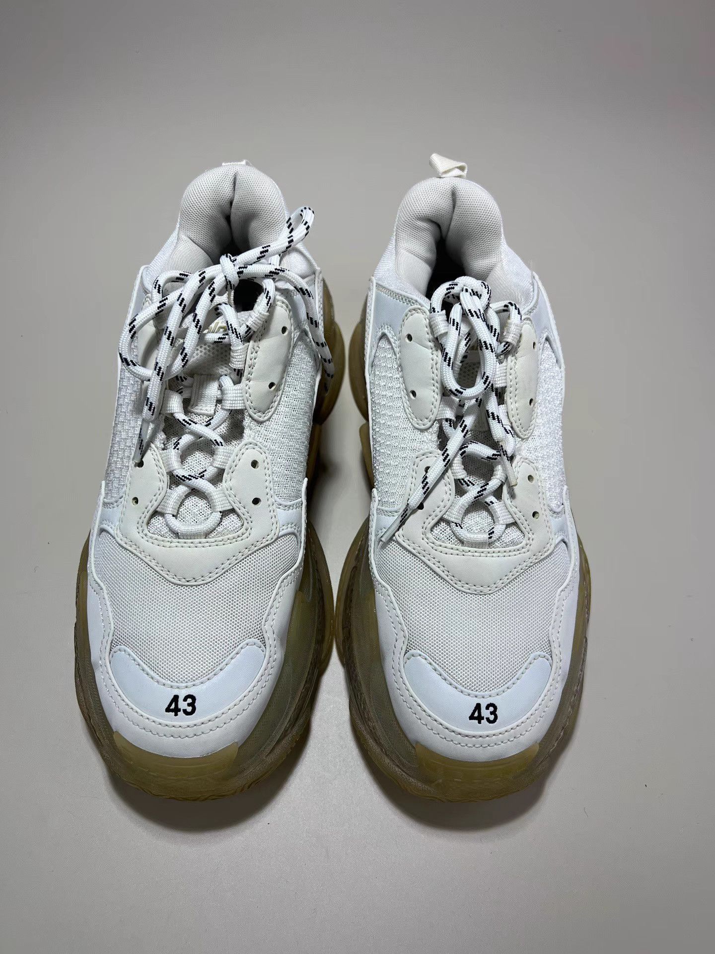 Balenciaga BALENCIAGA TRIPLE S Beige Air Cushion Dad Sneakers Size US 10 / EU 43 - 2 Thumbnail