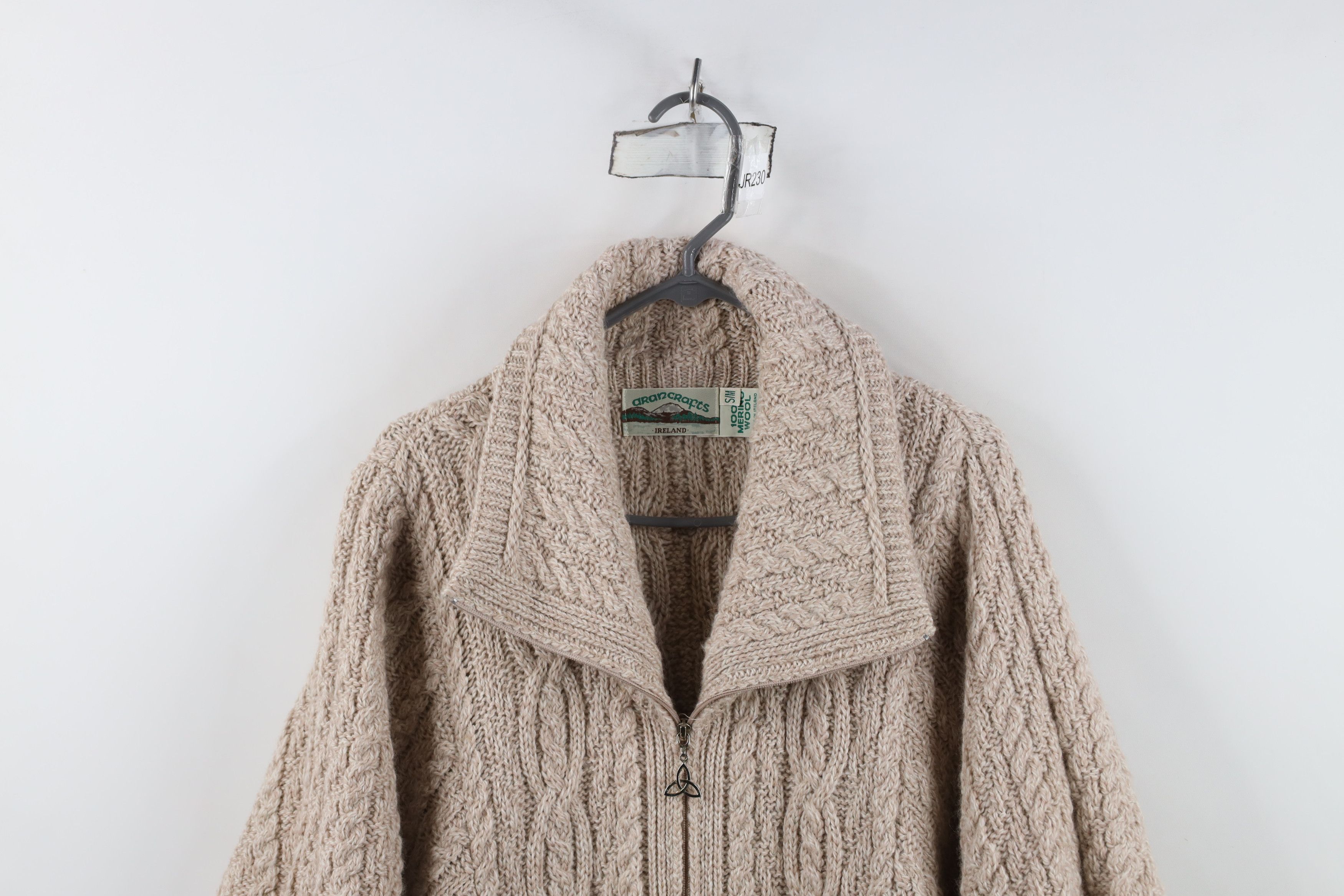 Vintage Vintage 90s Donegal Wool Knit Fisherman Poncho Sweater Beige Size S / US 4 / IT 40 - 2 Thumbnail