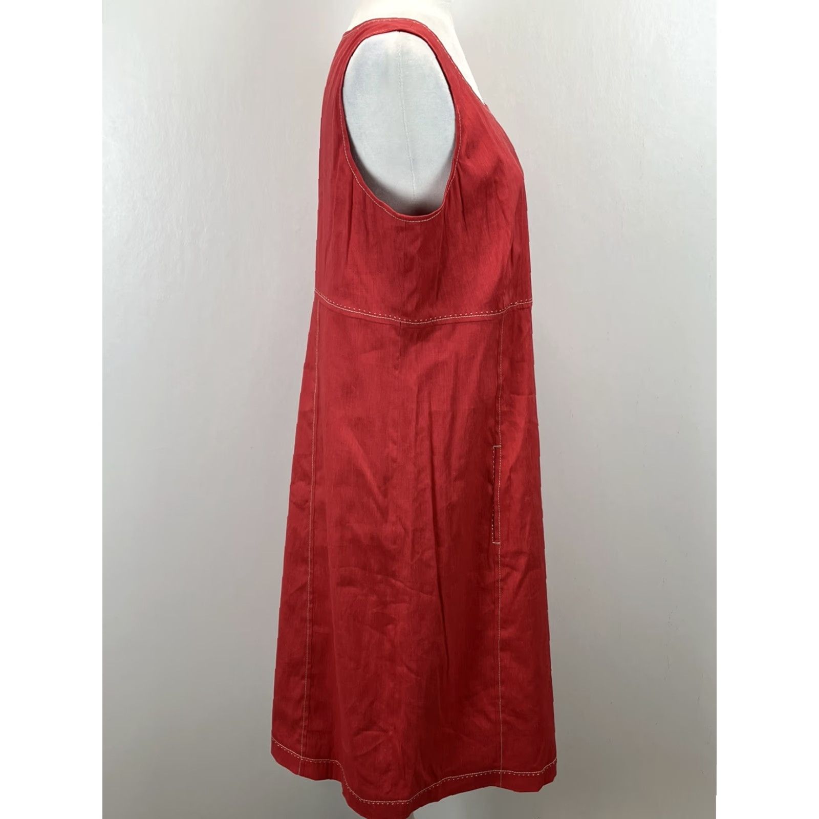Vintage VINTAGE? Wait. Tahari Linen Blend Dress (Linen) Sleeveless Sheath Knee Length NWT Red 14 Women Size XL / US 12-14 / IT 48-50 - 4 Thumbnail