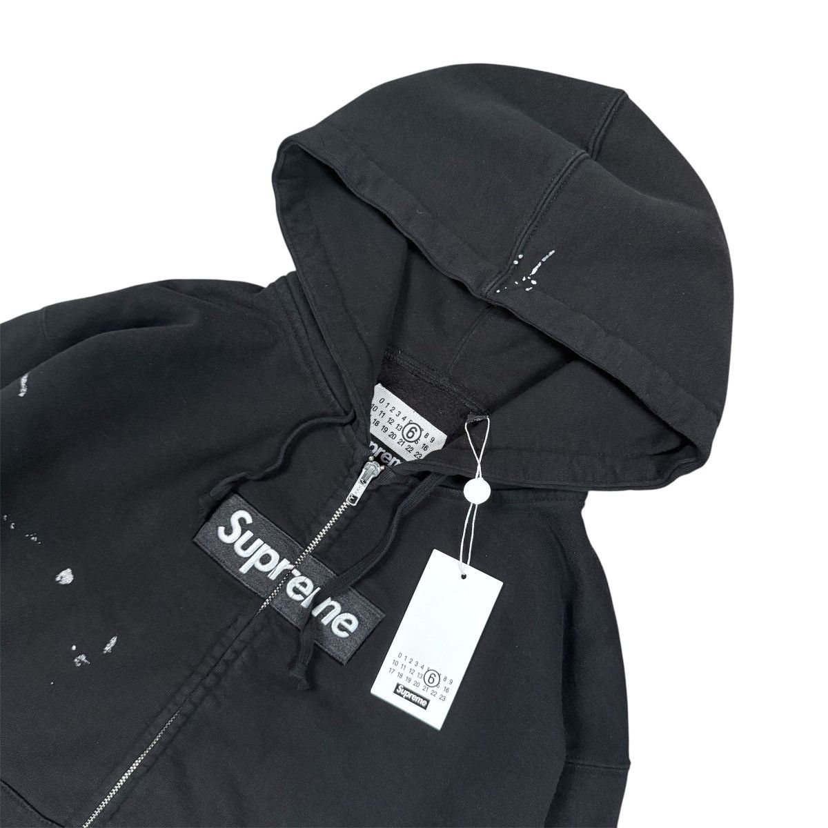 Maison Margiela × Supreme MM6 Box Logo Size US M / EU 48-50 / 2 - 1 Thumbnail