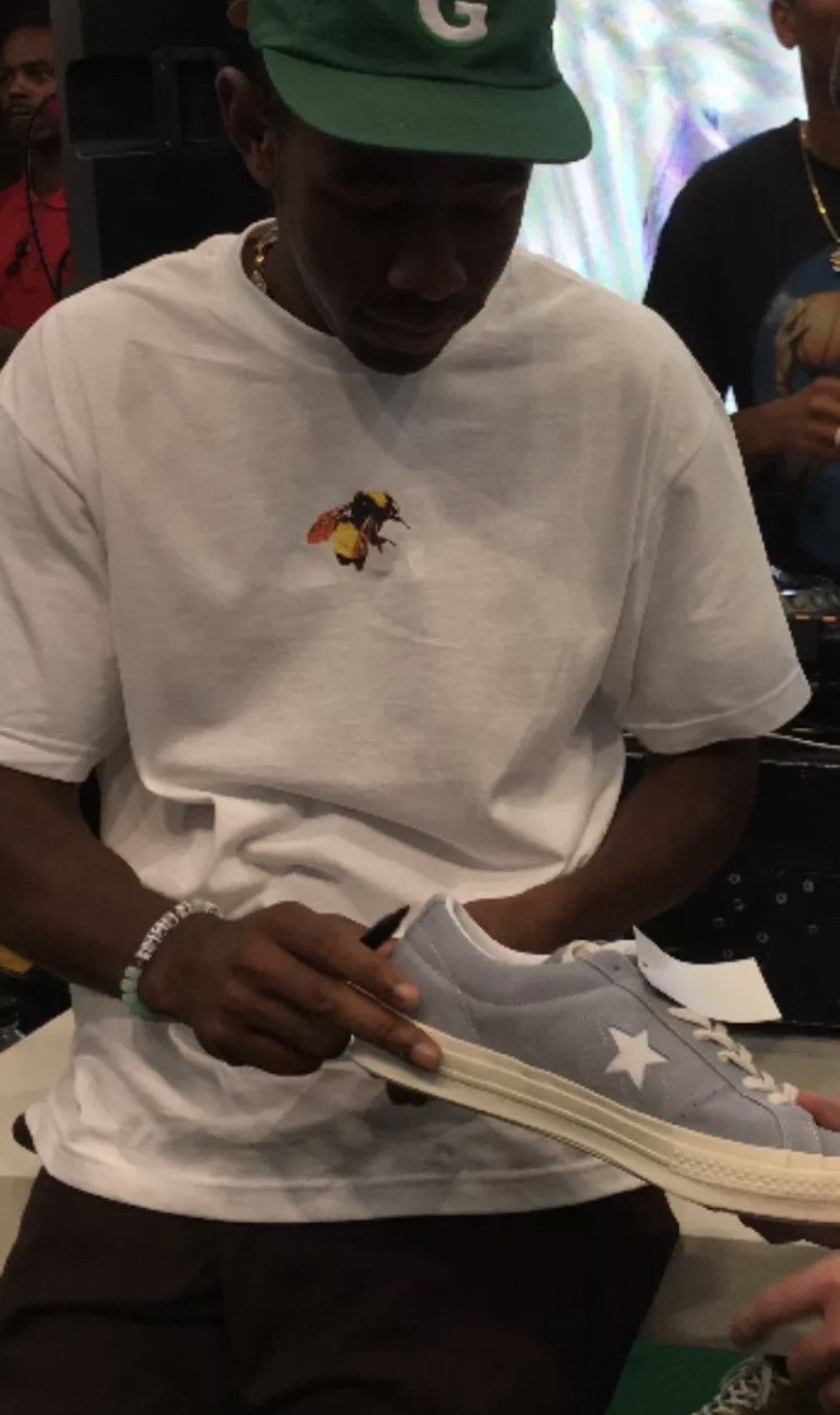 Converse AUTOGRAPHED Tyler The Creator Flowerboy Converse One Star Size US 10 / EU 43 - 9 Thumbnail