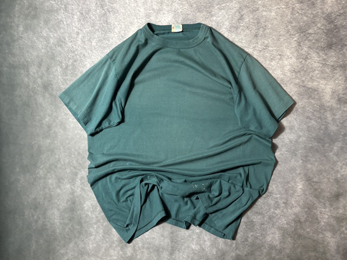Vintage 80s Vintage Blank Tee Sun Faded Bleach Thrashed 90s Forrest Size US XL / EU 56 / 4 - 10 Thumbnail