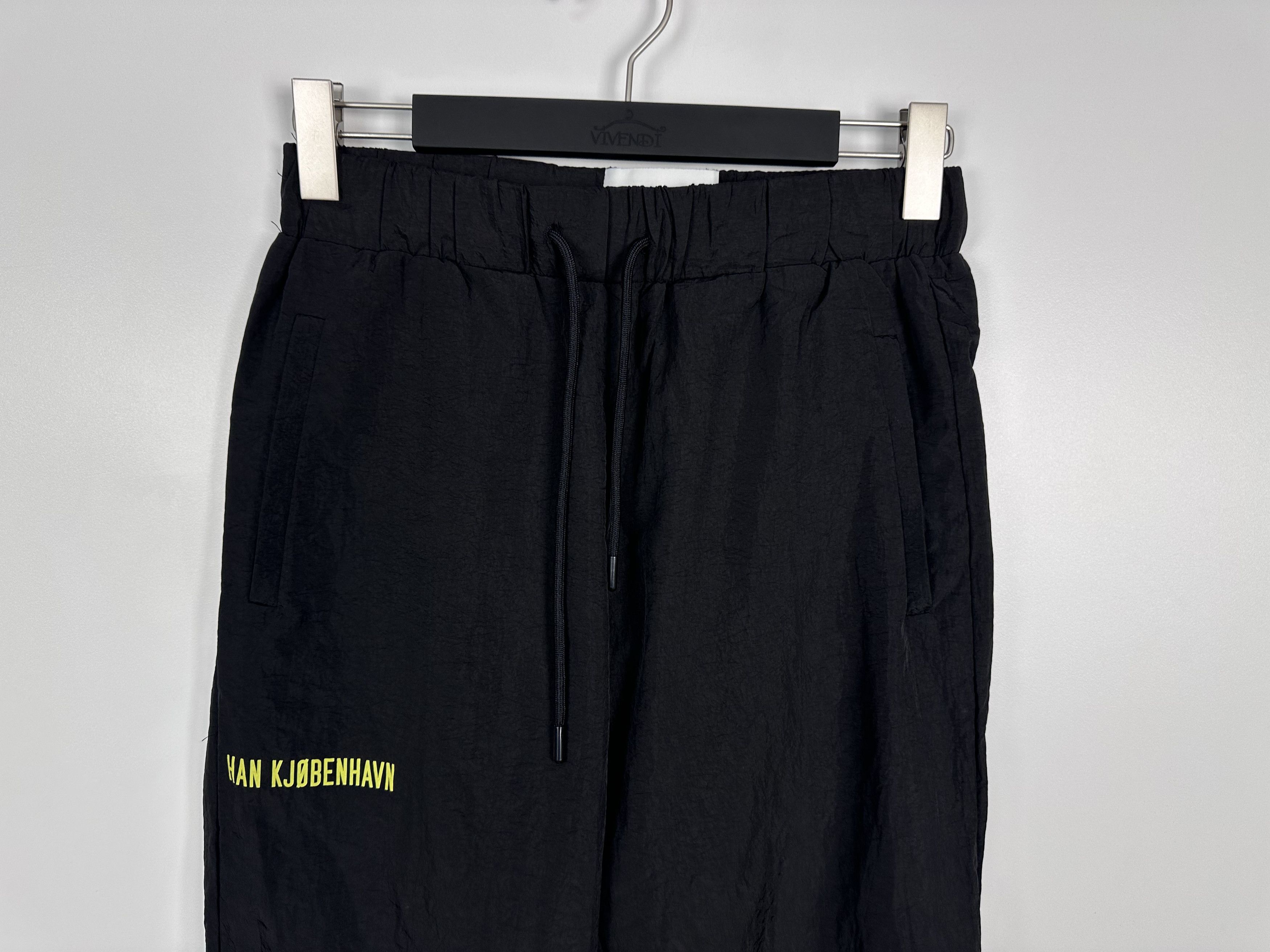 Han Kjobenhavn Han Kjobenhavn Nylon Track Pants Black Mens Size S Size US 32 / EU 48 - 2 Thumbnail
