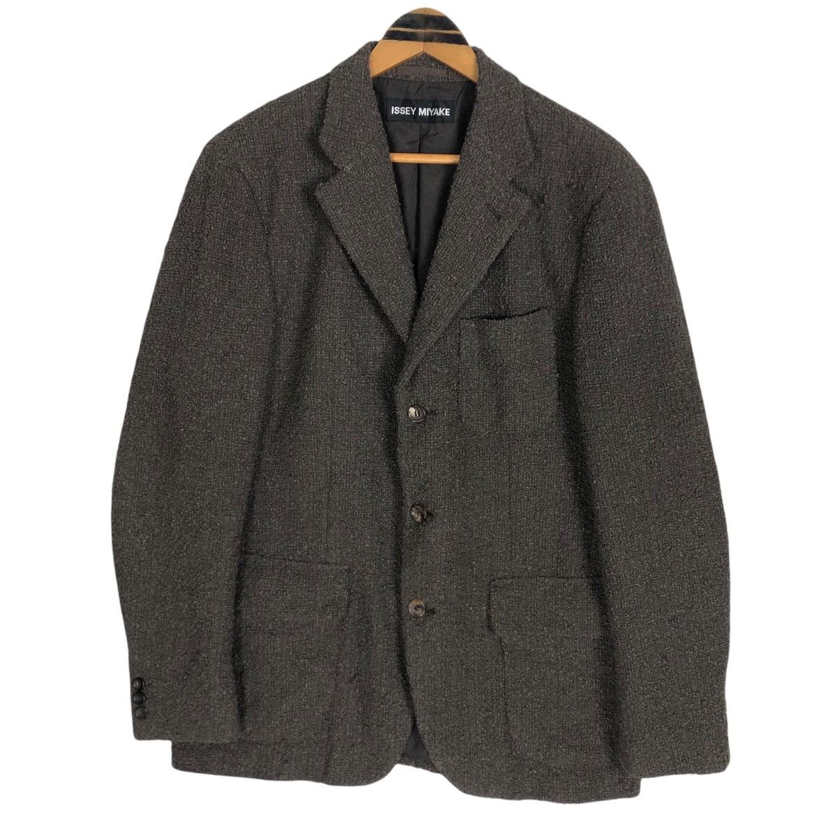 Issey Miyake A/W 04 Issey Miyake Men Thinsulate Nylon Jacket