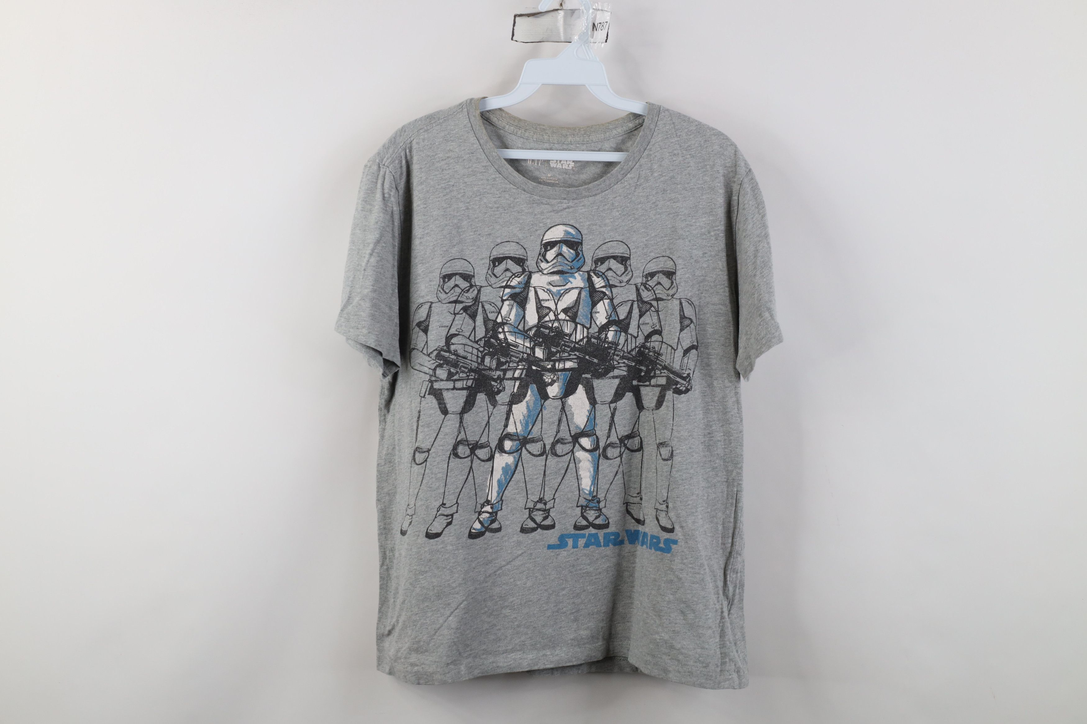 Gap Vintage Y2K GAP x Star Wars Stormtroopers T-Shirt Gray Size US M / EU 48-50 / 2 - 1 Thumbnail