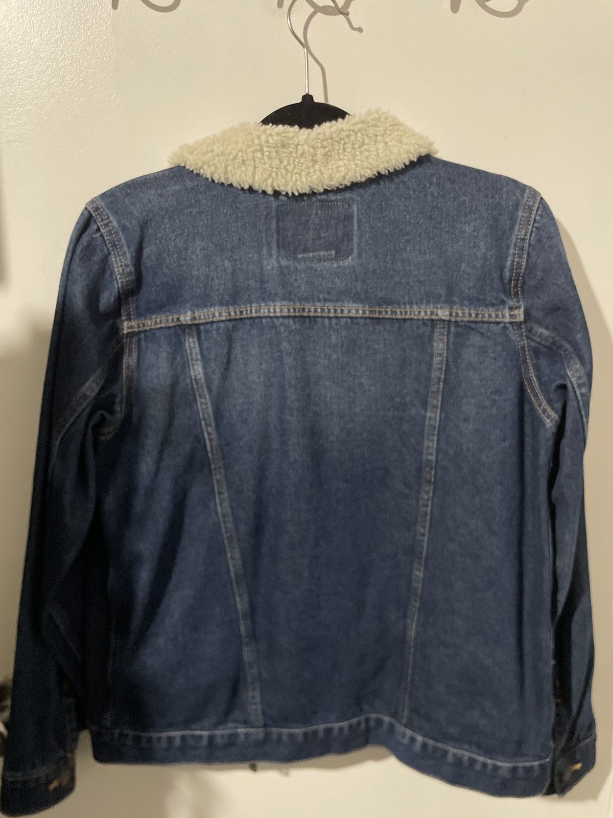 Levi's LEVIS DENIM JACKET W/ FUR COLLAR Size US XS / EU 42 / 0 - 3 Thumbnail