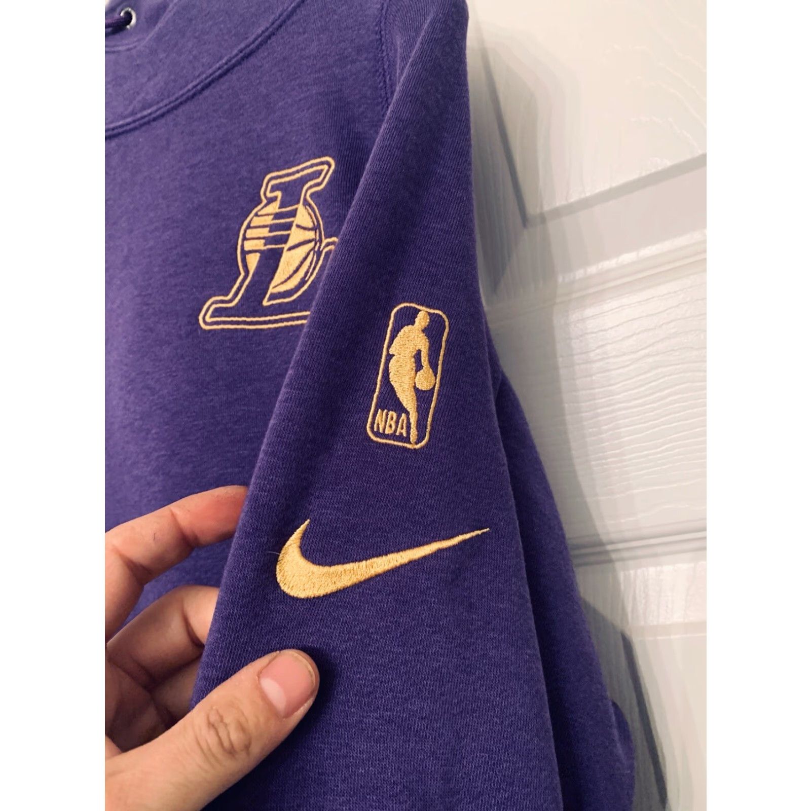 Nike Nike LA Lakers Pullover Hoodie Size M Purple Gold Sweatshirt AJ2927-504 NBA Size US M / EU 48-50 / 2 - 5 Thumbnail