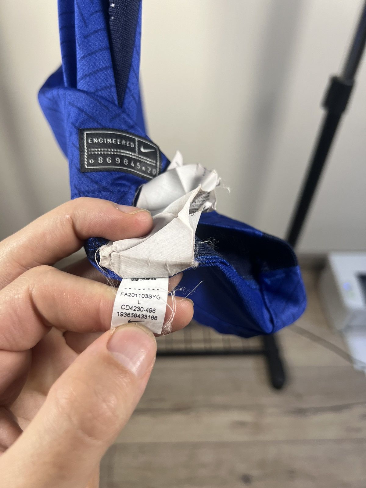 Nike CHELSEA LONDON 2020/2021 FOOTBALL SOCCER JERSEY HOME NIKE Size US L / EU 52-54 / 3 - 7 Thumbnail