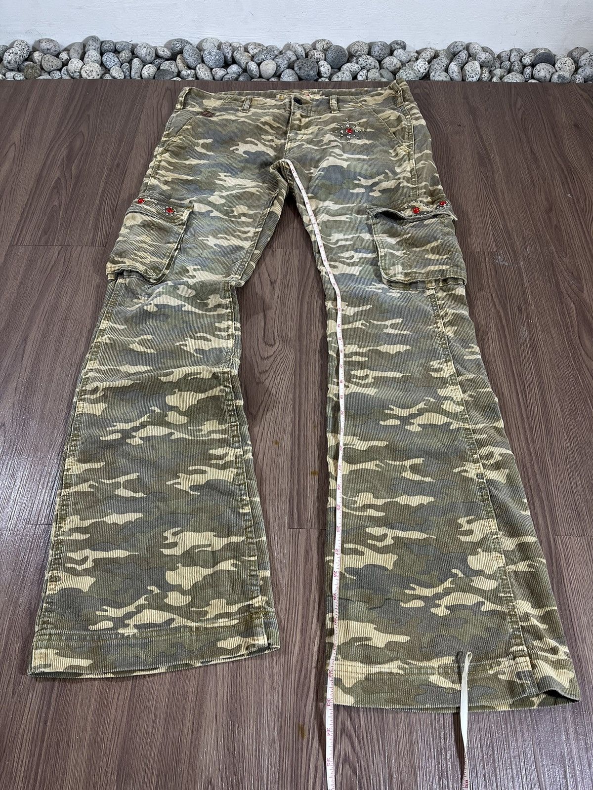 Japanese Brand Sanford Camouflage Corduroy Cargo Pants (Size M / W34) Size US 34 / EU 50 - 18 Thumbnail