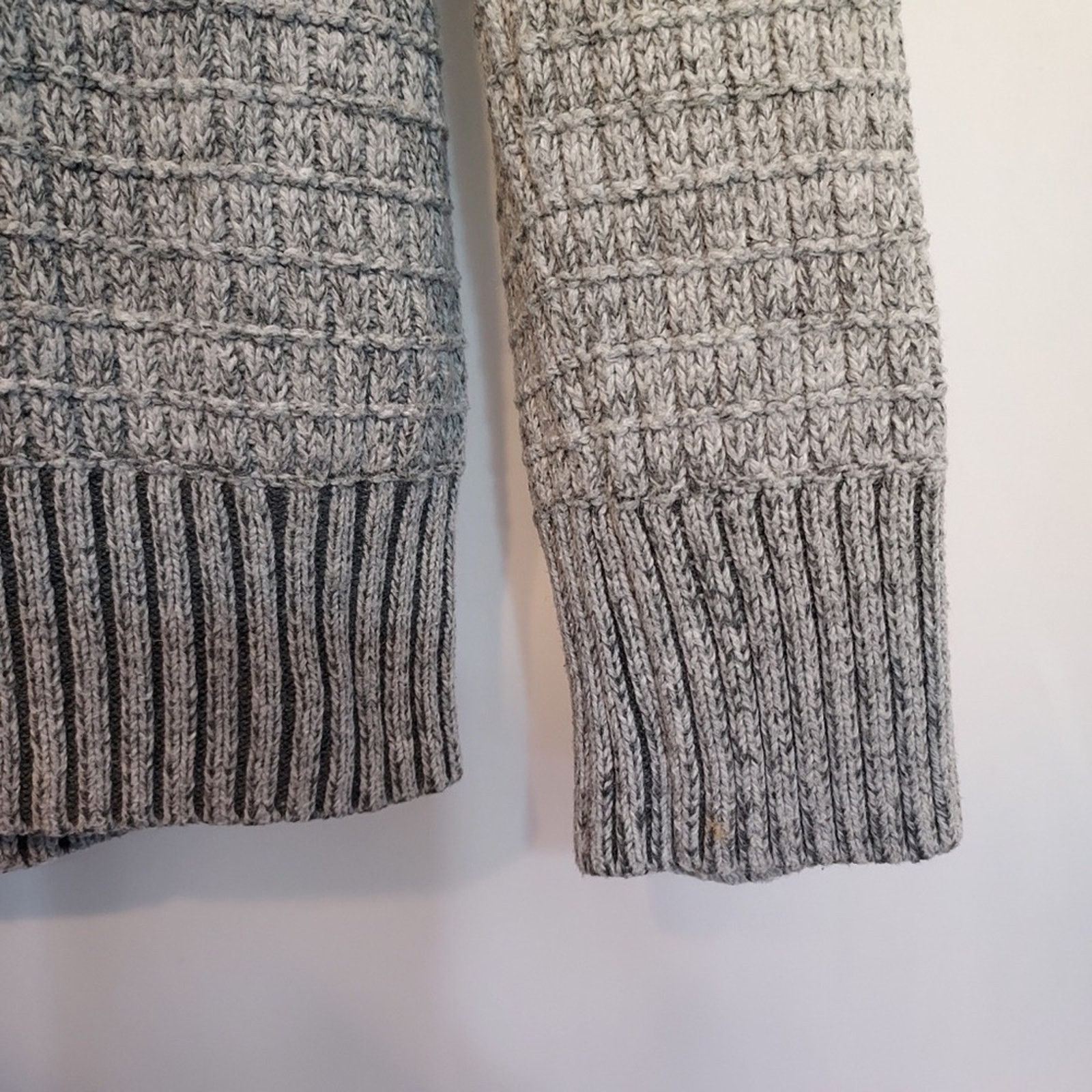H&M H&M Men’s Gray Knit Wool Blend Turtleneck Pullover Sweater Size US L / EU 52-54 / 3 - 7 Thumbnail