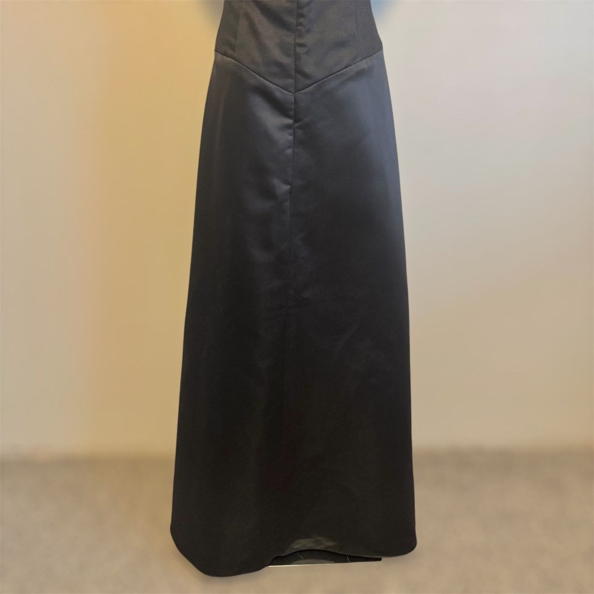 gorgeous black dress Shop the Elegant Chelsea Black Maxi Dress