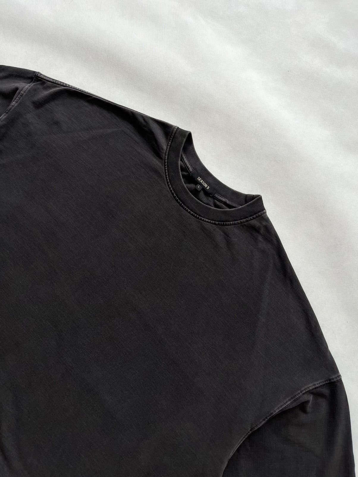 Yeezy YEEZY Season 5 Washed Dark Grey Blank Boxy Fit Crewneck Size US L / EU 52-54 / 3 - 3 Thumbnail