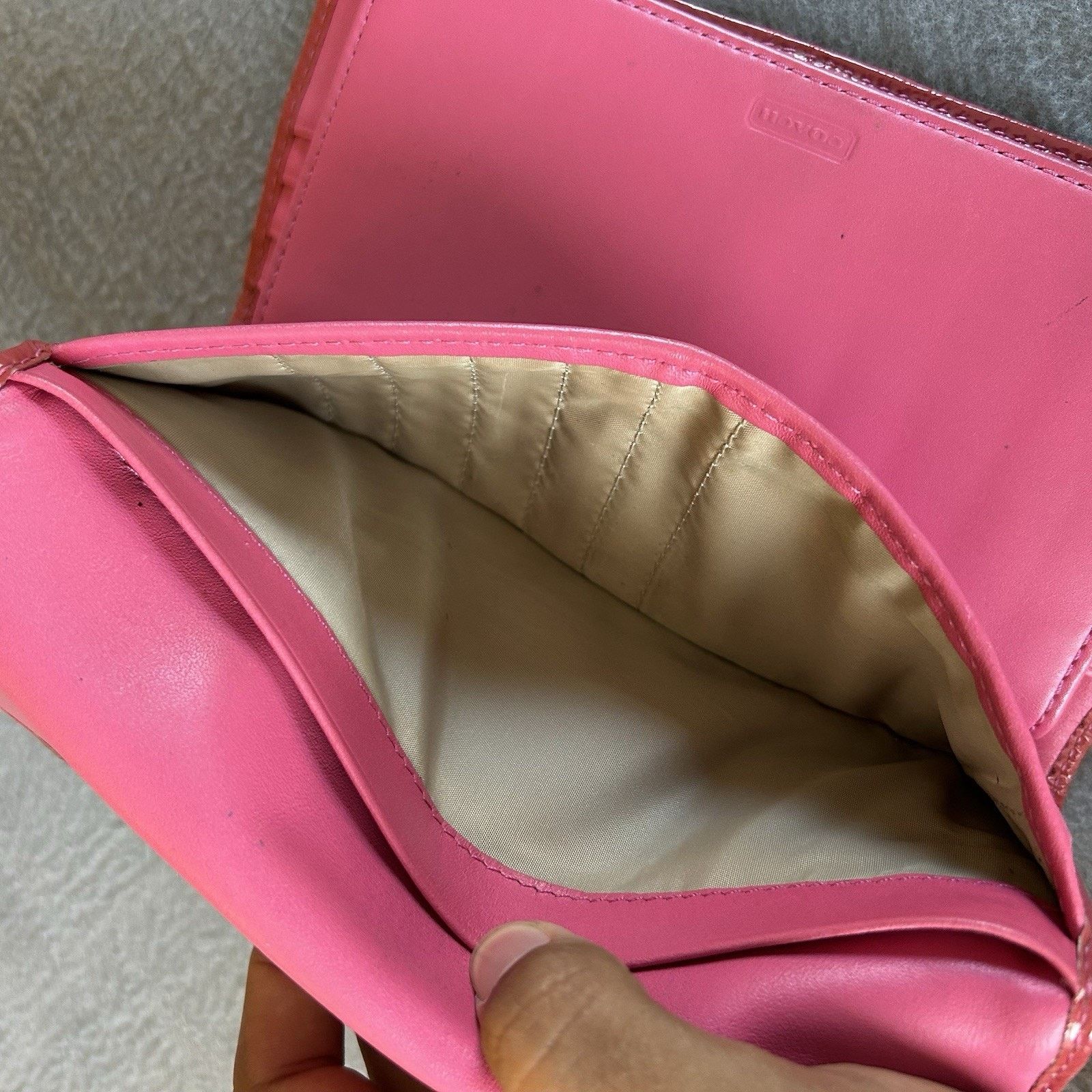 Coach COACH Canvas Leather Soho PINK Signature Bi-fold wallet Size ONE SIZE - 6 Thumbnail