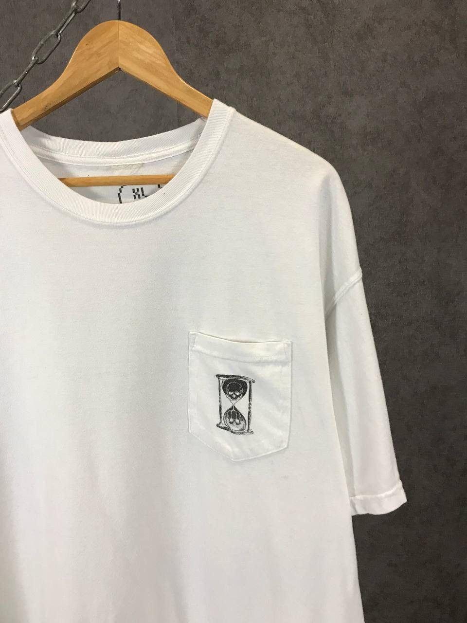 Independent Truck Co. Unus Annus Memento Mori skull pocket tee Size US XL / EU 56 / 4 - 2 Thumbnail