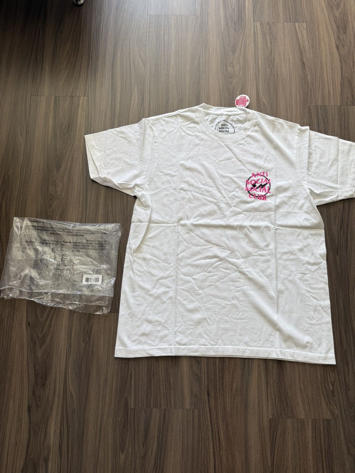 Anti Social Social Club × Fragment Design Anti Social Social Club x Fragment White Pink Logo Tee L Size US L / EU 52-54 / 3 - 1 Thumbnail