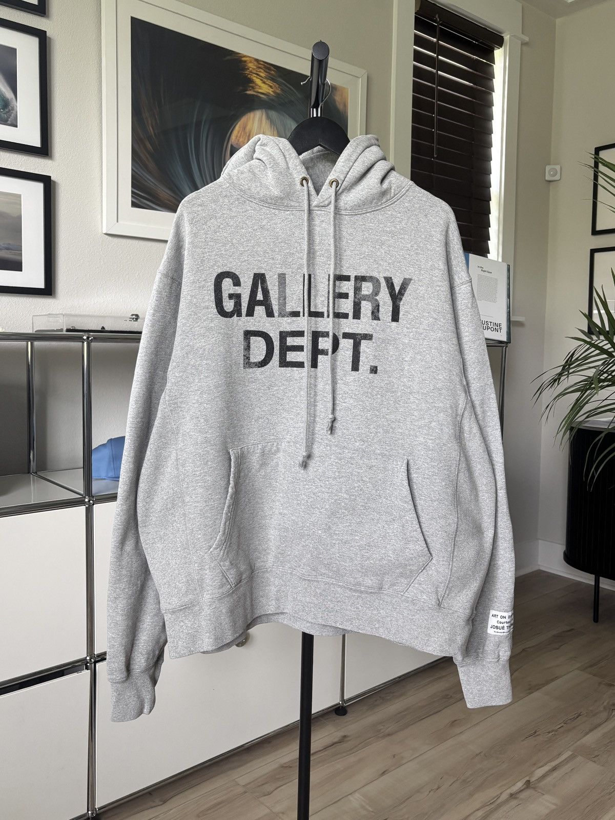 GALLERY DEPT CENTER LOGO HOODIE